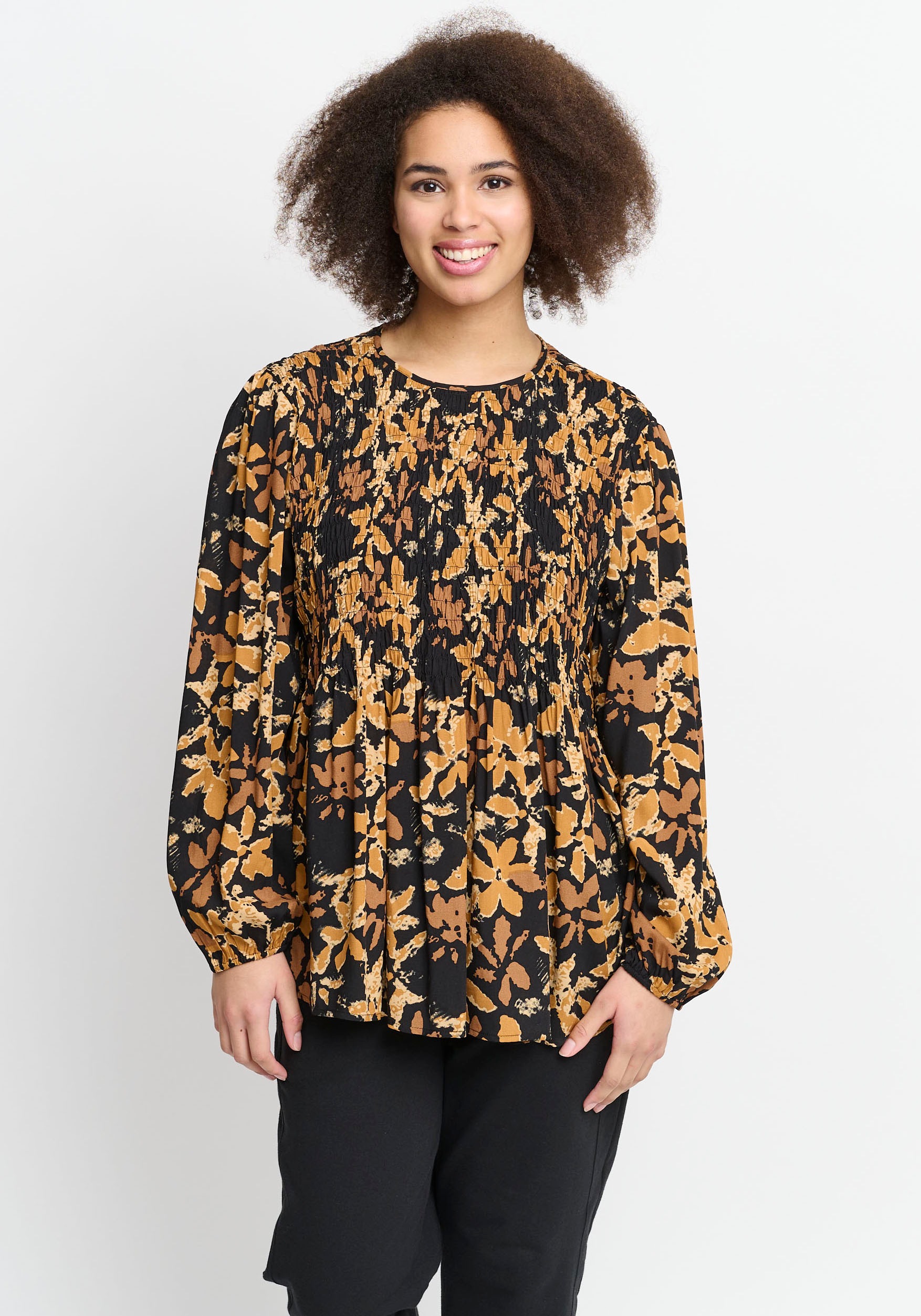 aprico Druckbluse, mit Allround-Blumenmuster