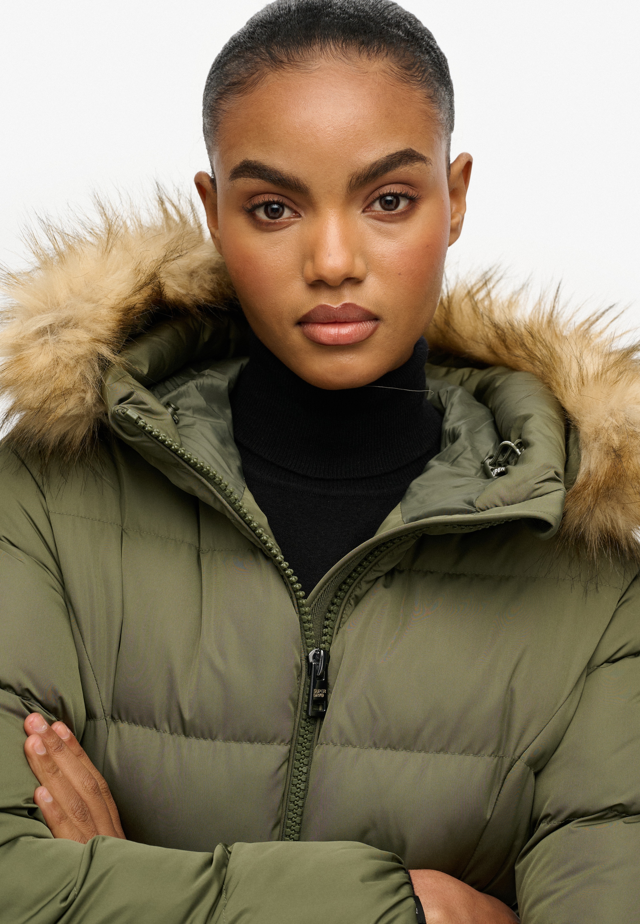 Superdry Steppjacke »FUJI BELTED PUFFER« mit Kapuze