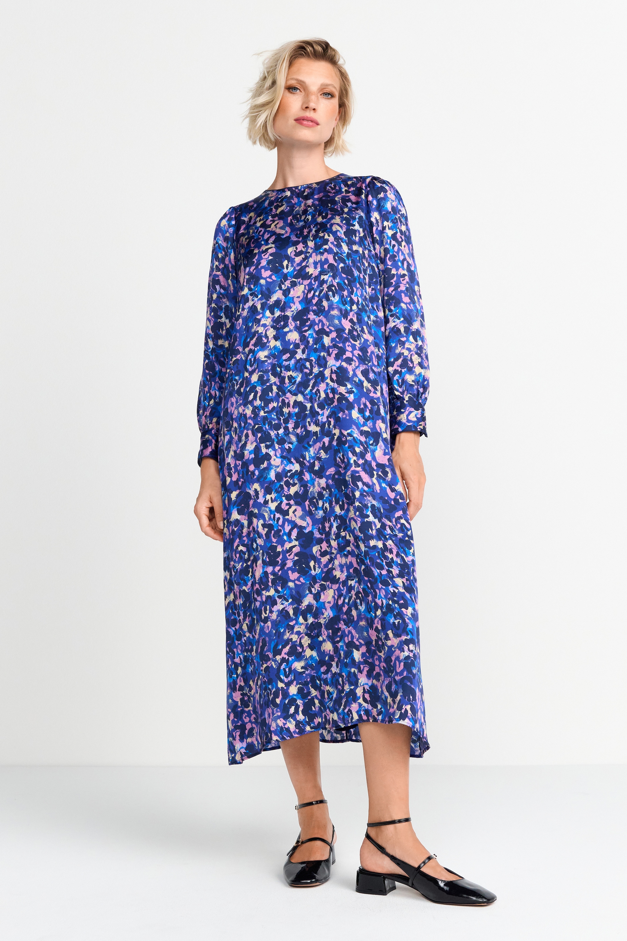 RICHROYAL Midikleid, mit künstlerischem Colour-Leo-Print