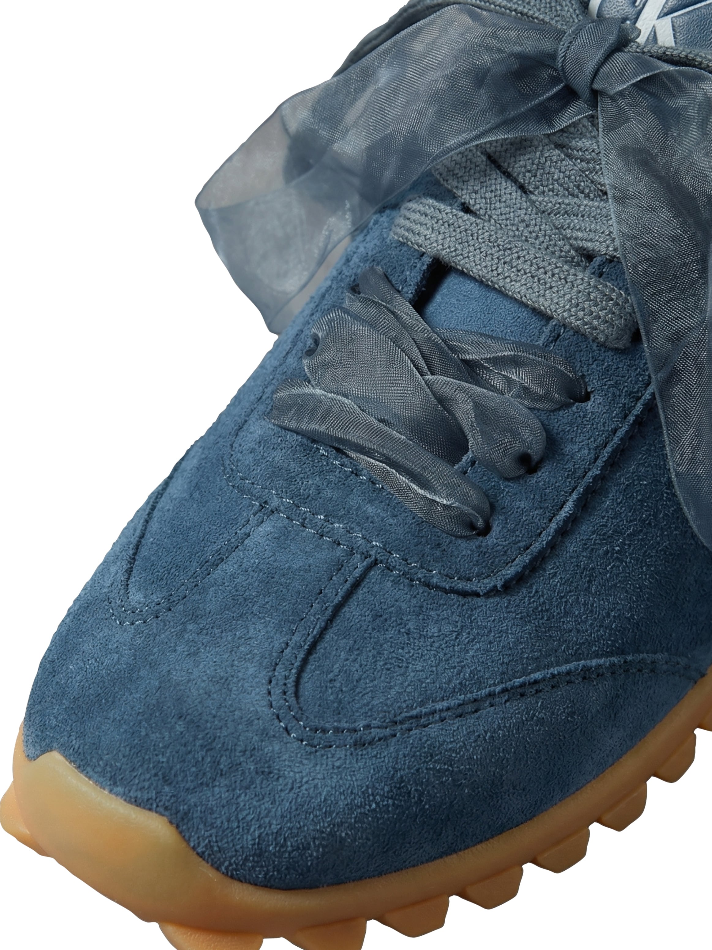 Calvin Klein Sneaker »LOW PROFILE RUN MG SUE DB LACES«  Trendy-Schnürschuh, Freizeitschuh mit zwei Schnürsenkelarten