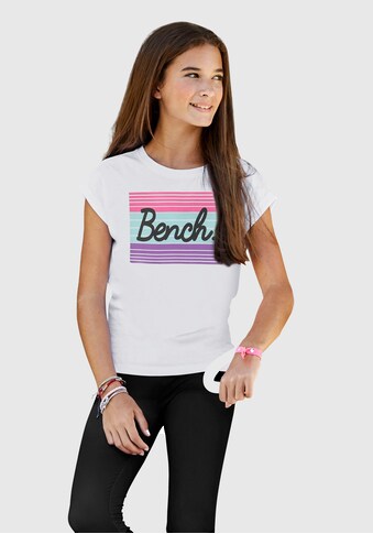 Bench. T-Shirt, mit großem Logodruck kaufen