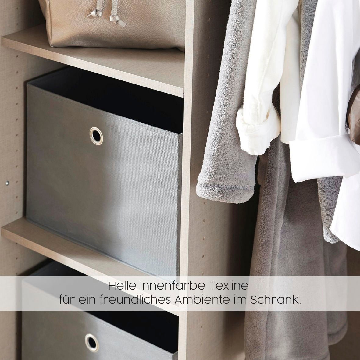 rauch Schwebetürenschrank »Kleiderschrank Schrank Garderobe AGORDO«, (in zwei Griff-Farben), Top Innenausstattung, in 4 Breiten und 2 Höhen MADE IN GERMANY