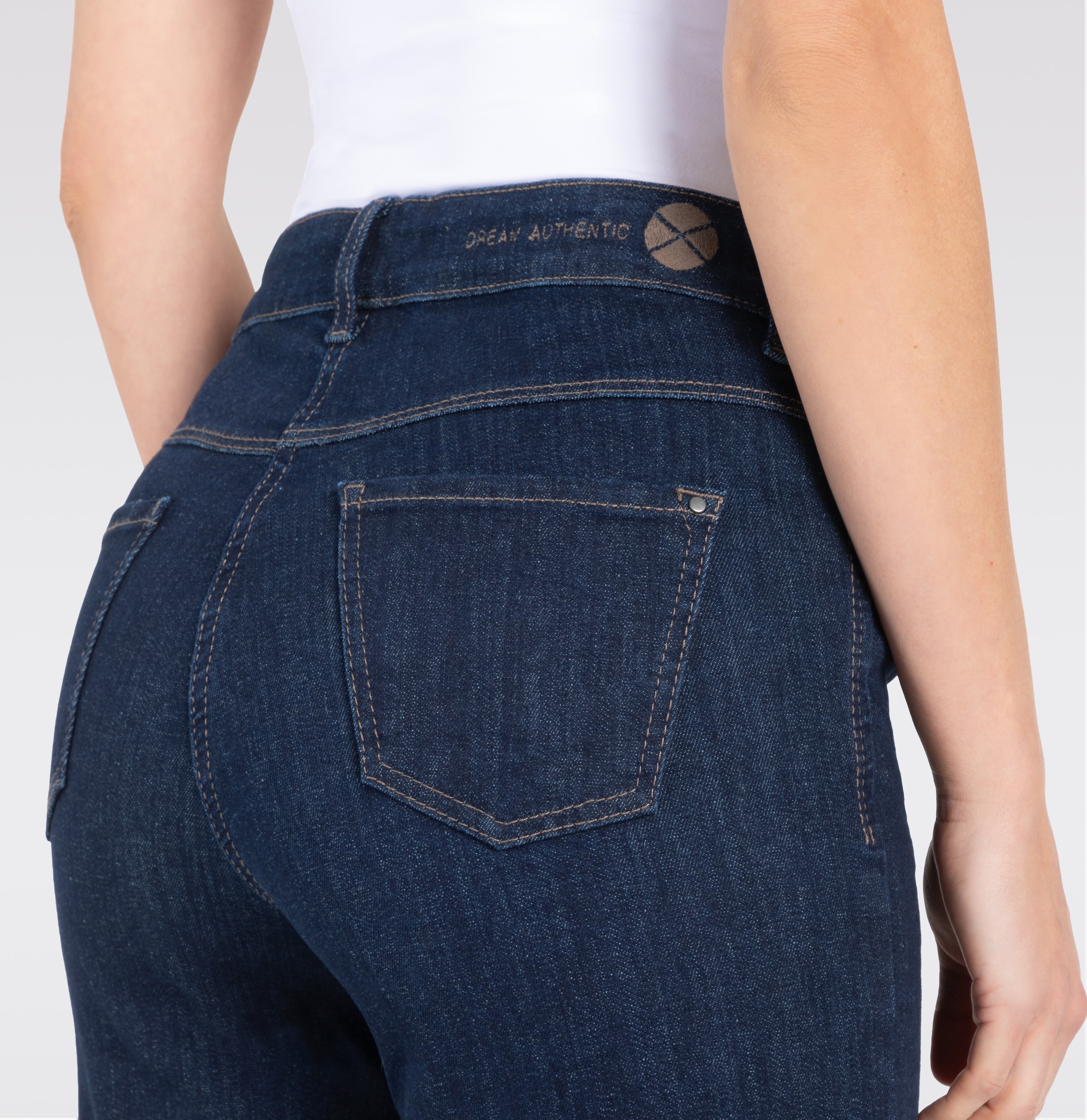 MAC Weite Jeans »Dream Wide authentic«, mit formendem Shaping-Effekt