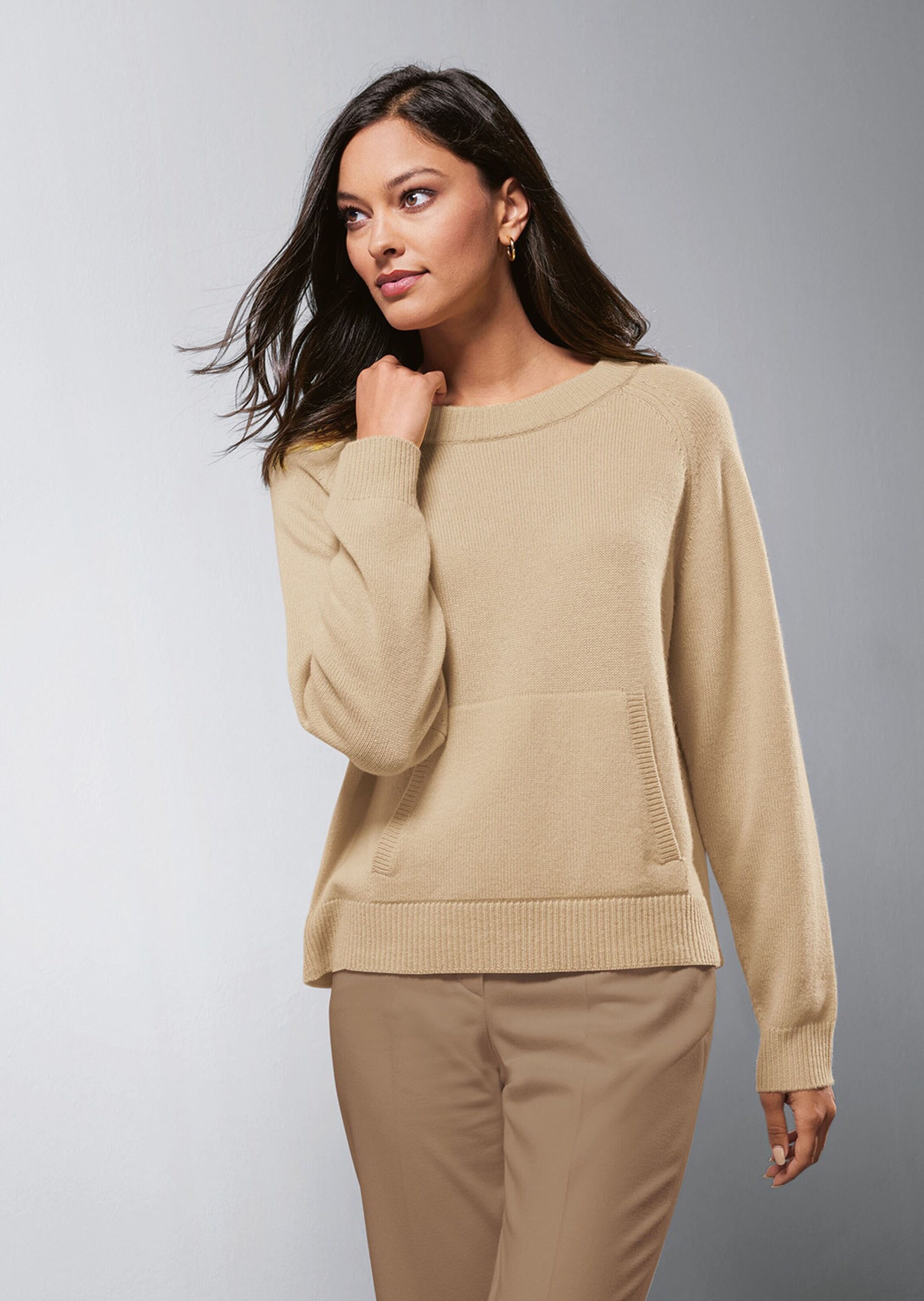 MADELEINE Longpullover »Pullover Rundhals-Pullover mit Känguru-Taschen«