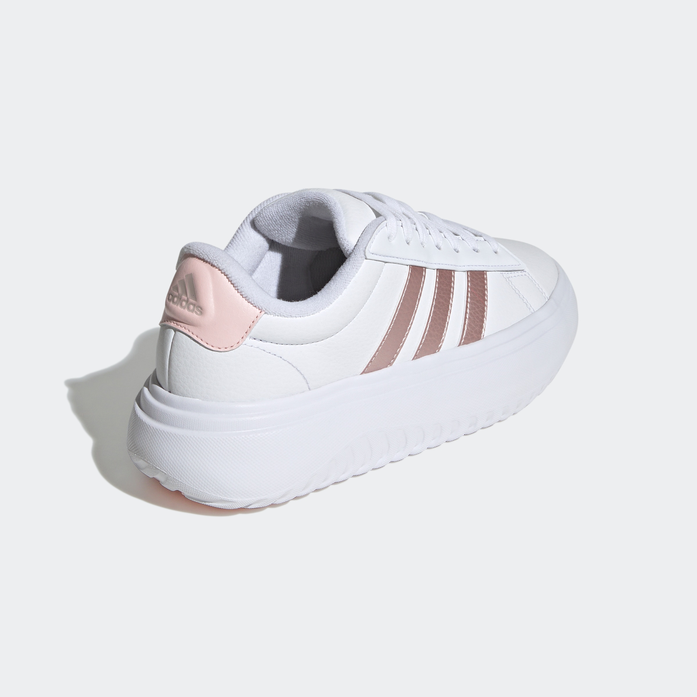 adidas Sportswear Sneaker »GRAND COURT PLATFORM«, Design auf den Spuren des adidas Superstar