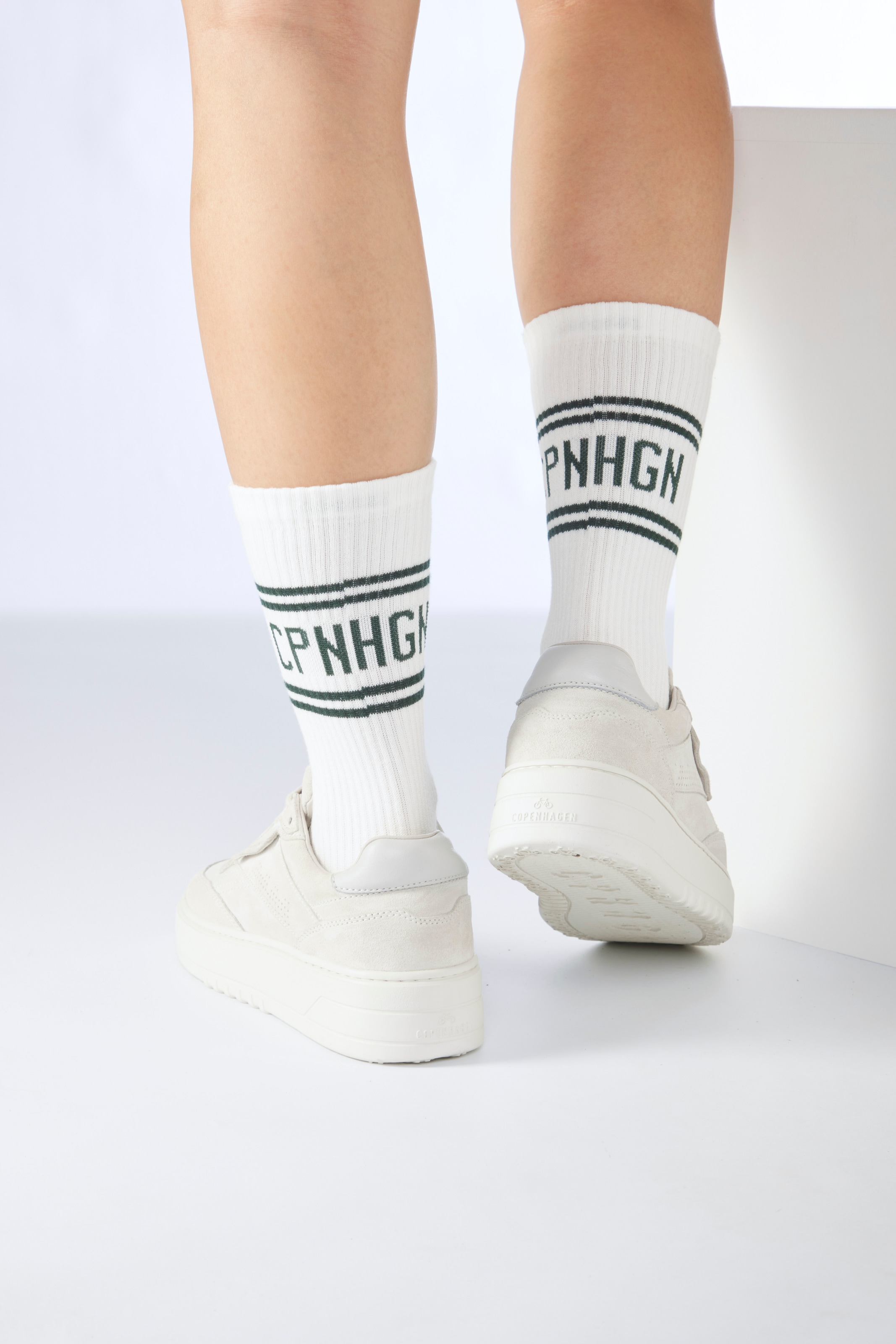 Copenhagen Studios Langsocken, (Packung, 2 Paar), mit Pikeé-Struktur unter der Sohle
