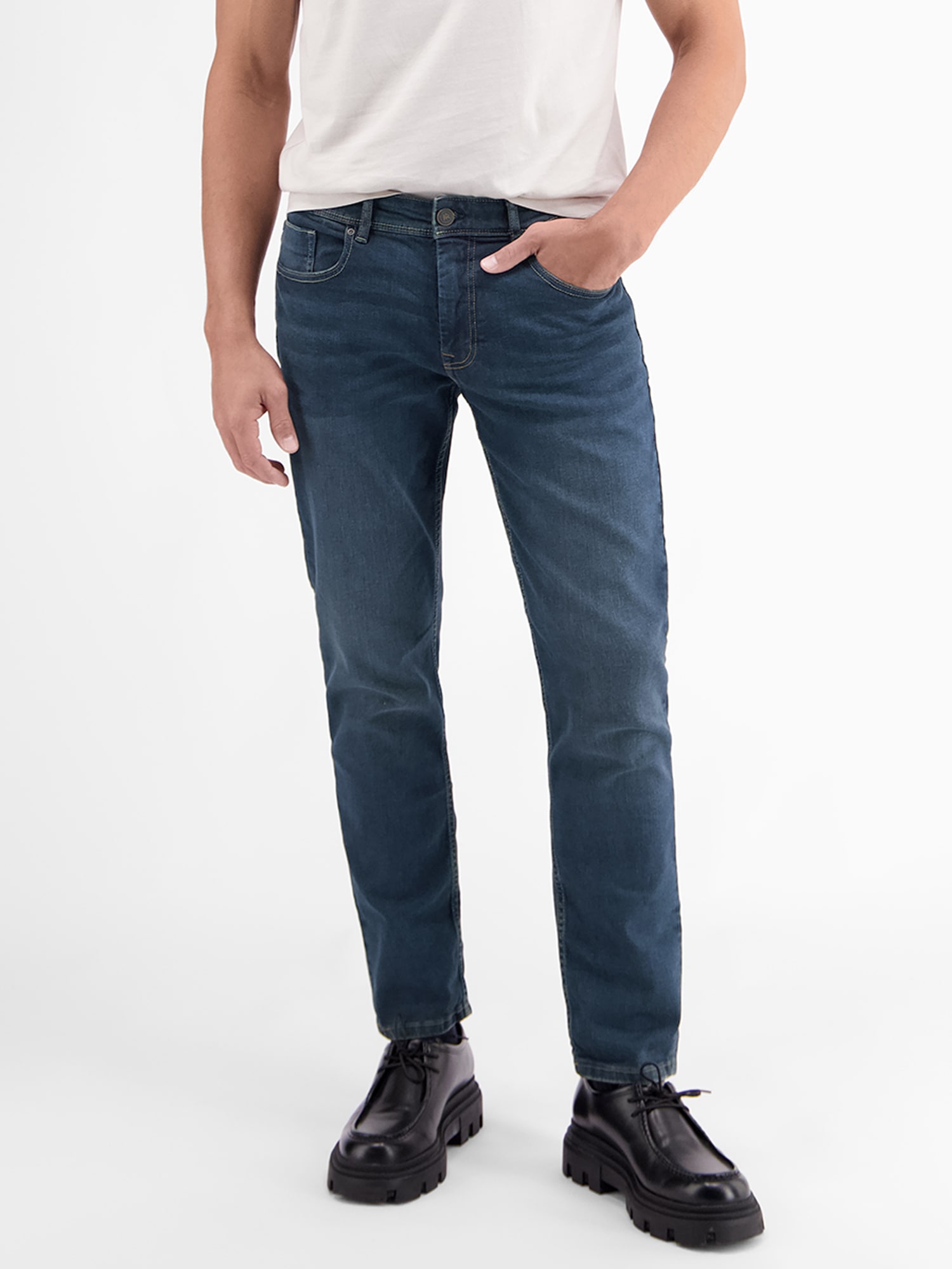 LERROS Relaxhose »LERROS BAXTER 5-Pocket-Denim, RELAXED FIT, unifarben«