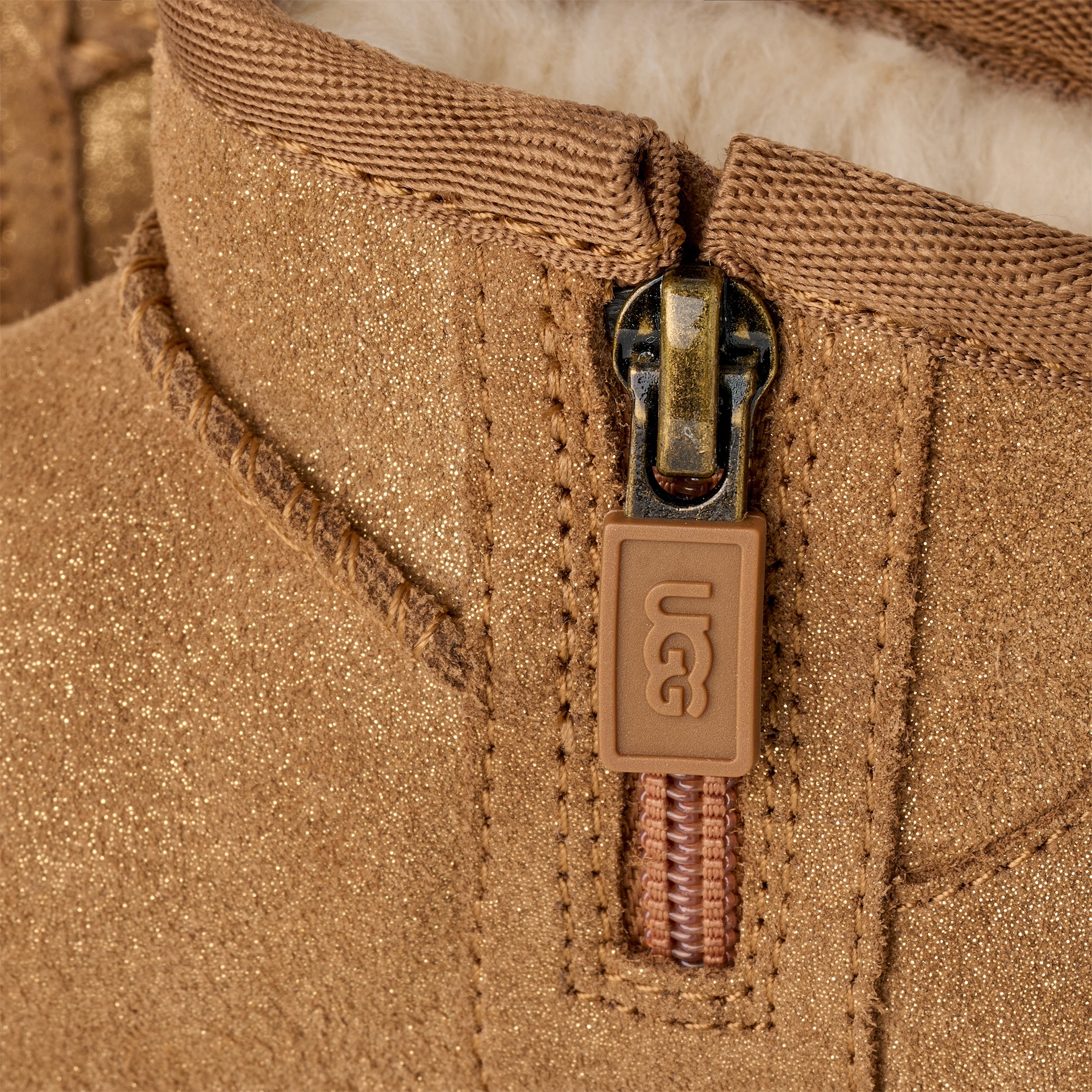 UGG Schlupfboots »Classic Ultra Mini Dazzle«  Winterboots, Schlupboots mit Glitzer