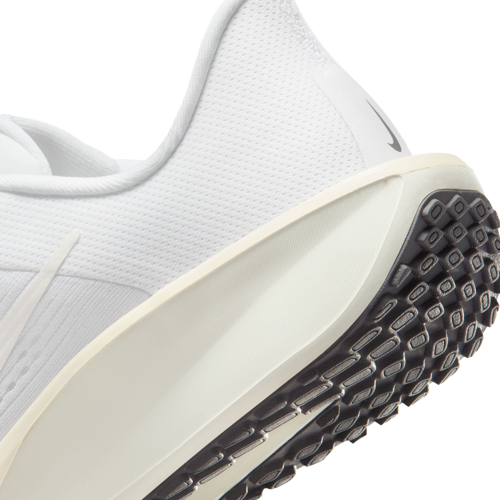 Nike Laufschuh »WMNS QUEST 6«