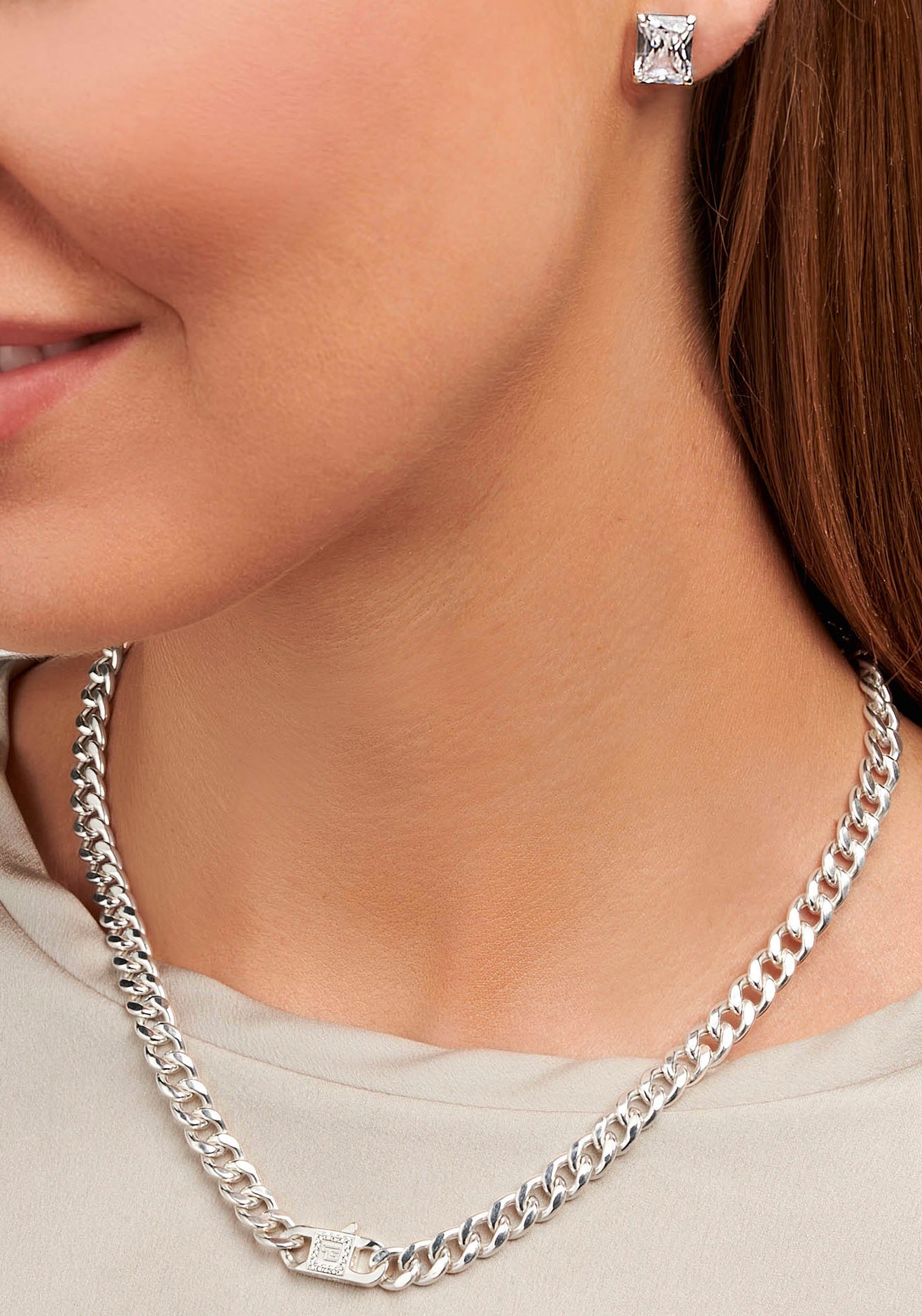 THOMAS SABO Paar Ohrstecker »blauer oder weißer Stein, H2201-009-1,-051-14,-414-14,-1-699-1«, mit Zirkonia (synth.), Spinell (synth.) oder Glas-Keramik Stein