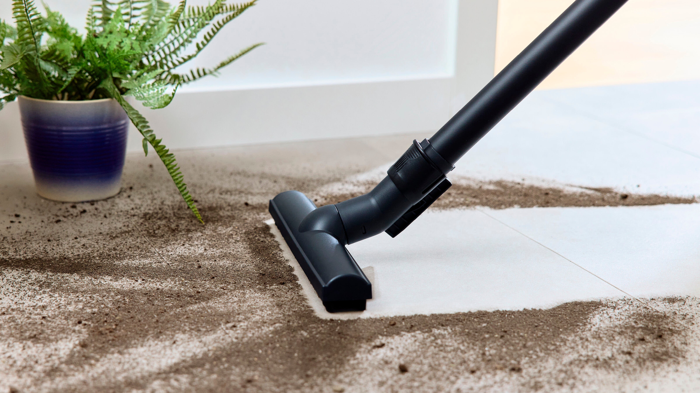 BOSCH Bodenstaubsauger »BGD38RD1H«, 600 W, mit Beutel, aus 30% recyceltem Kunststoff