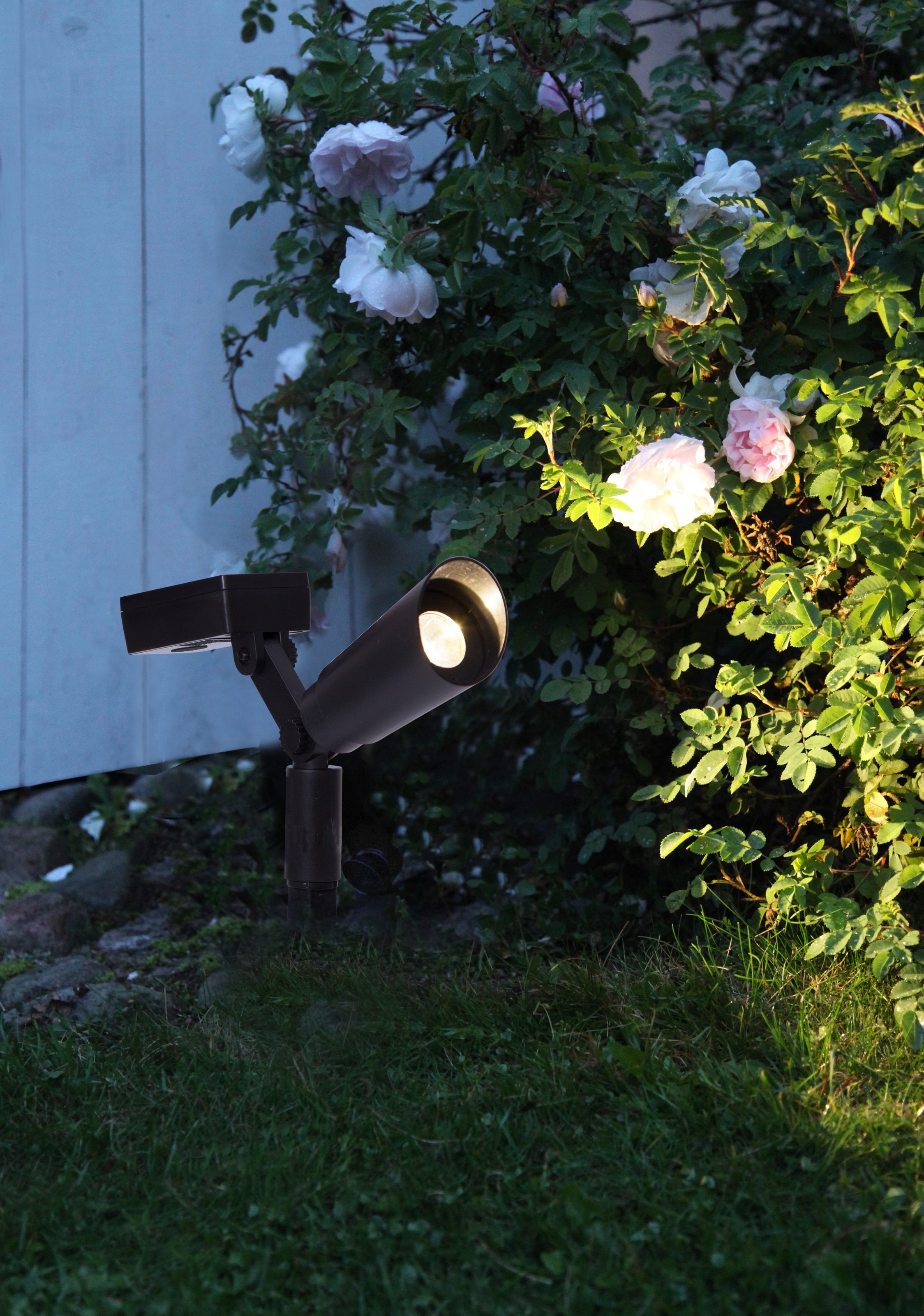Parforce Traditional Hunting LED Solarleuchte »Solar-Spotlight Powerspot« LED-Board 2 Stk. Warmweiß 2er-Set, kompakte Spotlights, 15Lm warmweiß, Dämmerungssensor