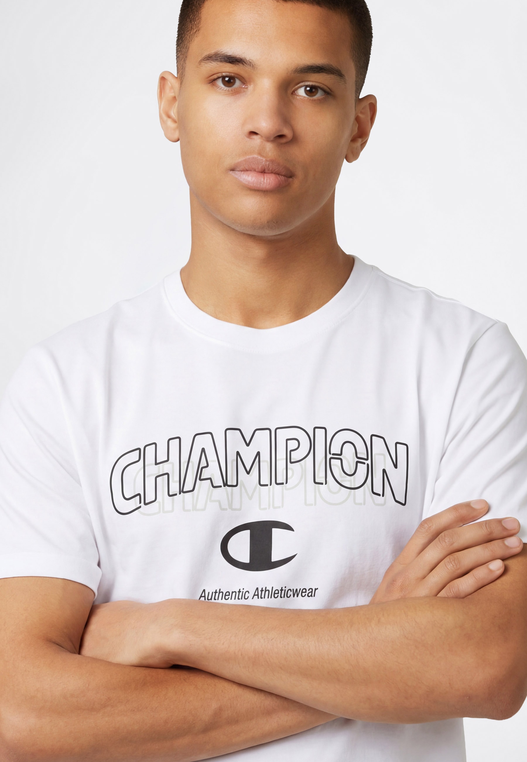 Champion T-Shirt »Graphic Tee« 1 tlg. sportliche Passform, Kurzarm, Rundhalsausschnitt