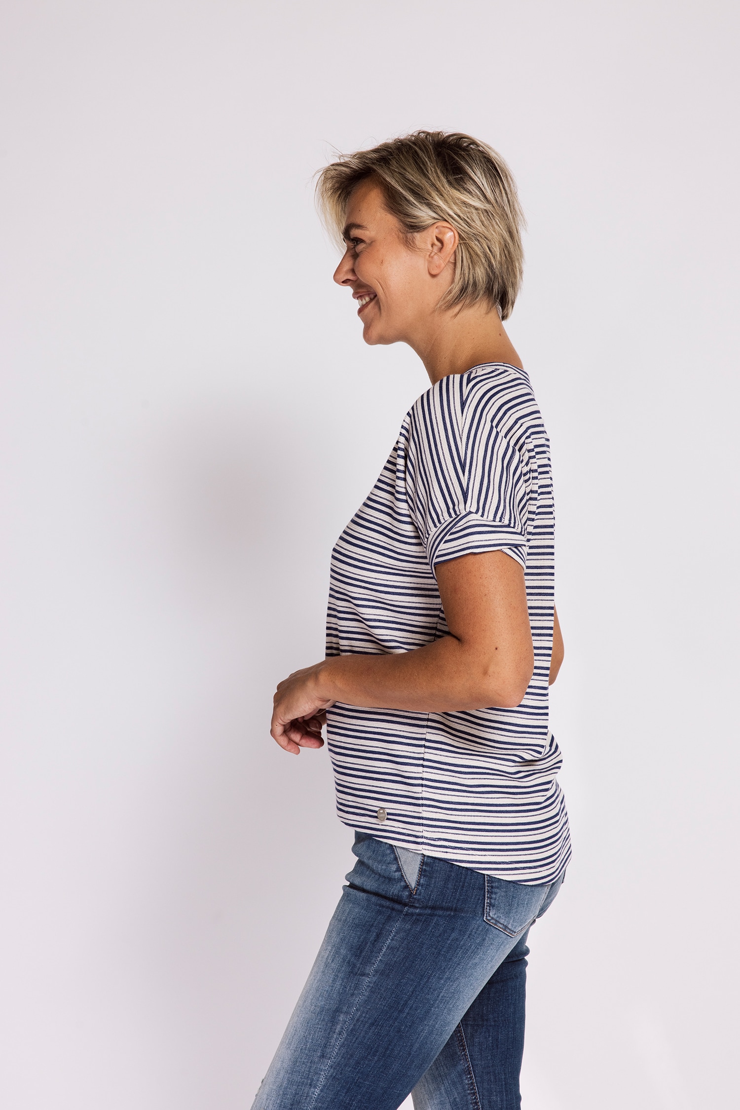 Zhrill Rundhalsshirt »RAHEL T-Shirt« Regular Fit, Kurzarm-Design, vorgewaschene Optik