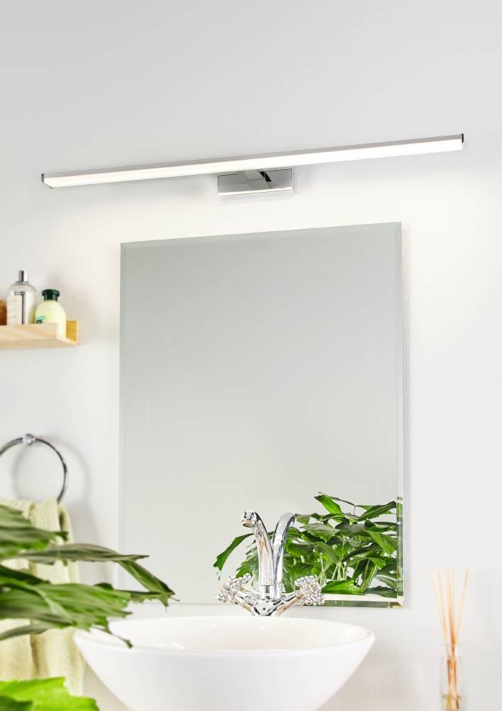 EGLO Spiegelleuchte »PANDELLA 1 Wandlampe, Badezimmerlampe, chrom, silber, weiß, IP44«, 1 flammig, Leuchtmittel LED-Board | LED fest integriert, LED, Bad, Badezimmer, klassisch, modern, minimalistisch, 78x12x4cm