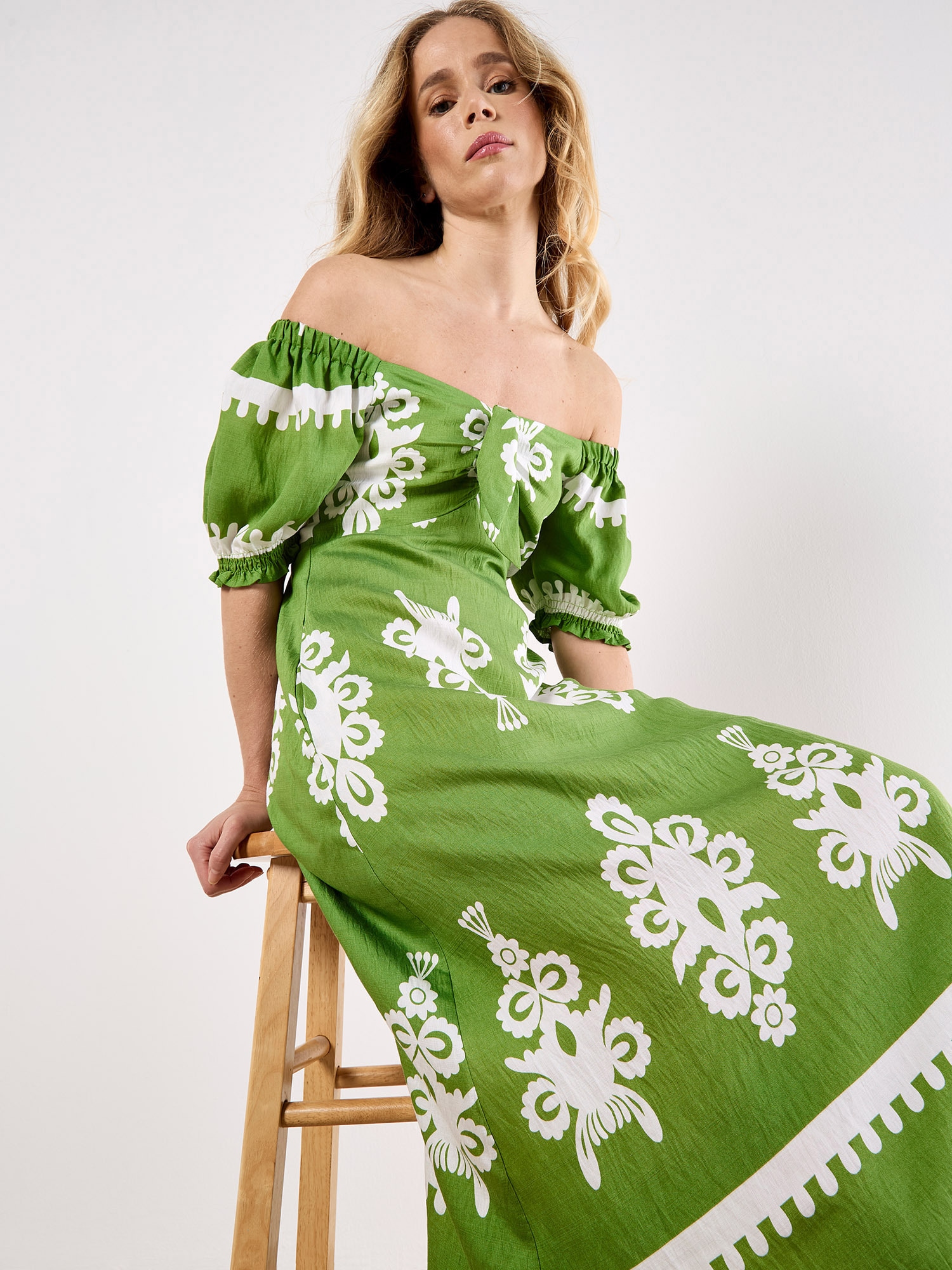 Apricot Druckkleid »Midikleid« mit tollem Ausschnitt
