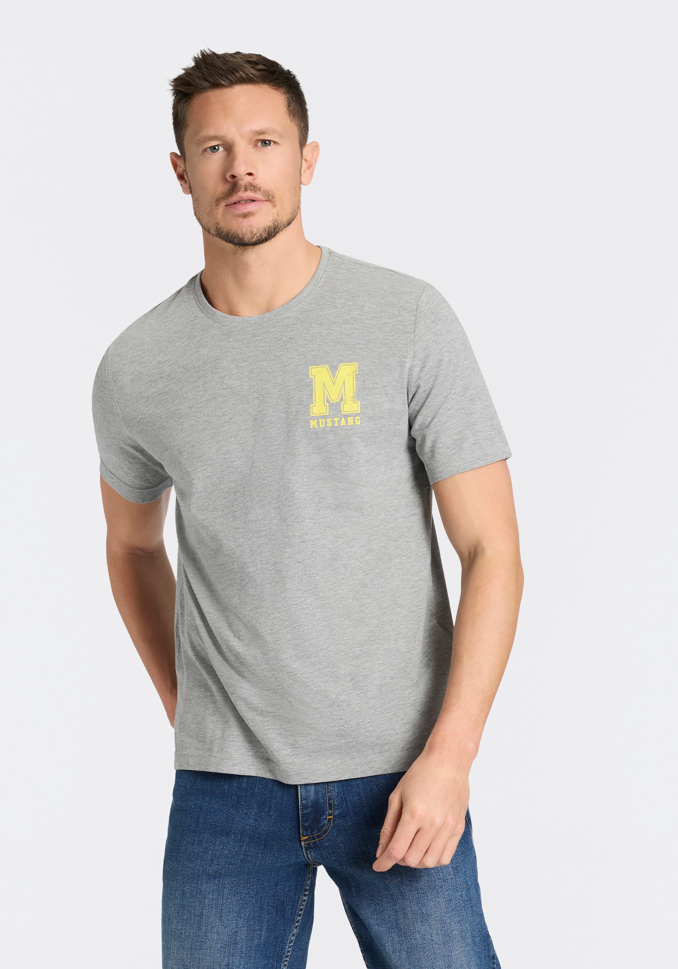 MUSTANG Rundhalsshirt »Alex Logo Brust« mit Logoprint