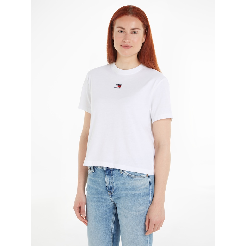 Tommy Jeans T-Shirt »TJW BXY BADGE TEE EXT«, mit großer Tommy Jeans Logo-Badge