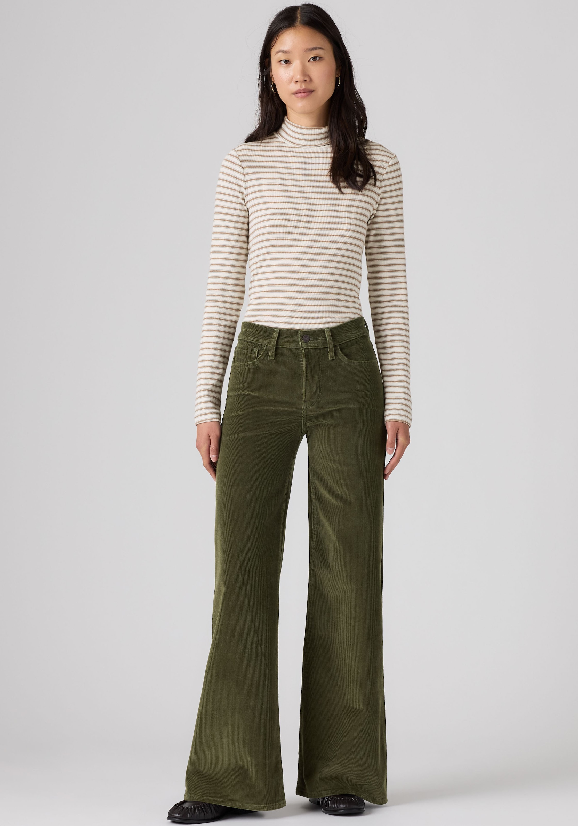 Levi's® Cordhose »318 SHAPING WIDE LEG«  mit weitem Bein - Wide Leg