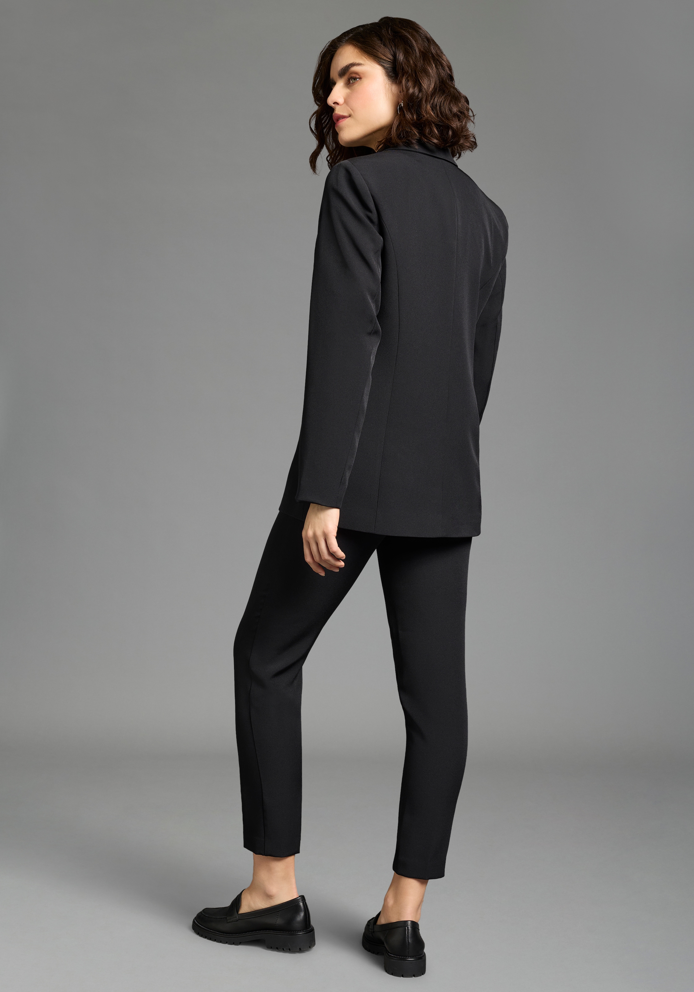 Laura Scott Hosenanzug Set, Blazer + Hose, 2 tlg. tlg. figurbetont als passendes Set
