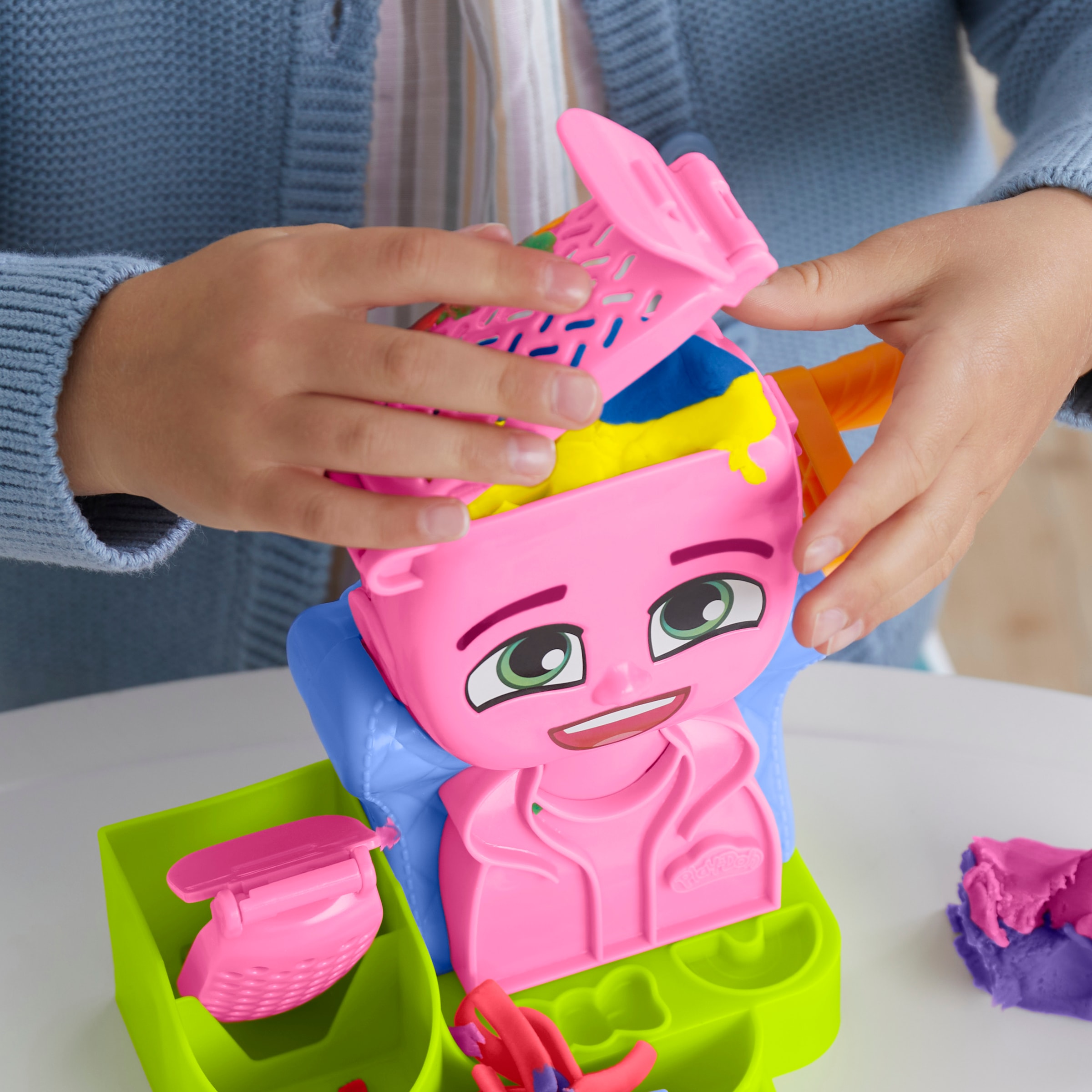 Hasbro Knetform-Set »Play-Doh, Wilder Friseur«