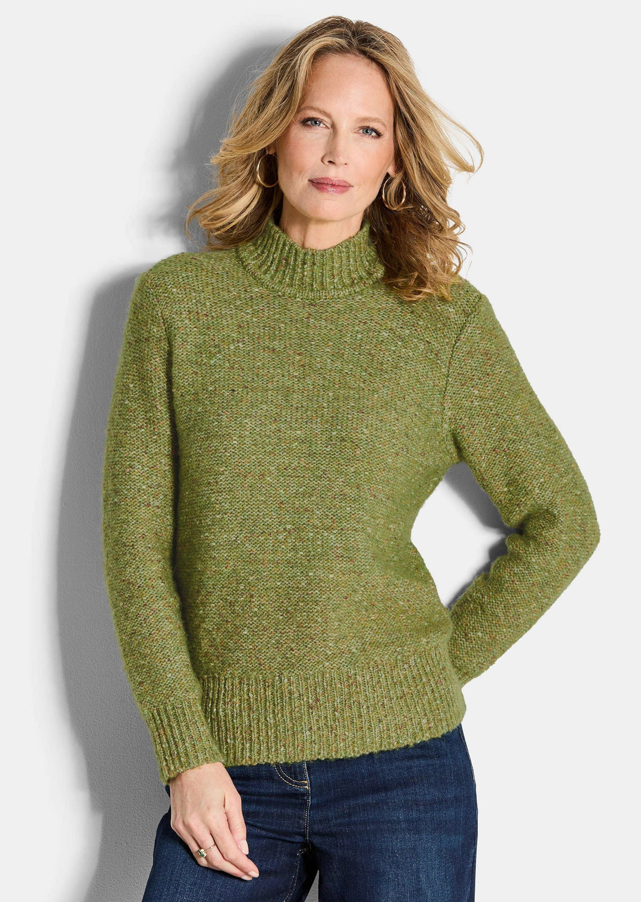 GOLDNER Rundhalspullover »Kurzgröße Strickpullover in Bouclé Optik«