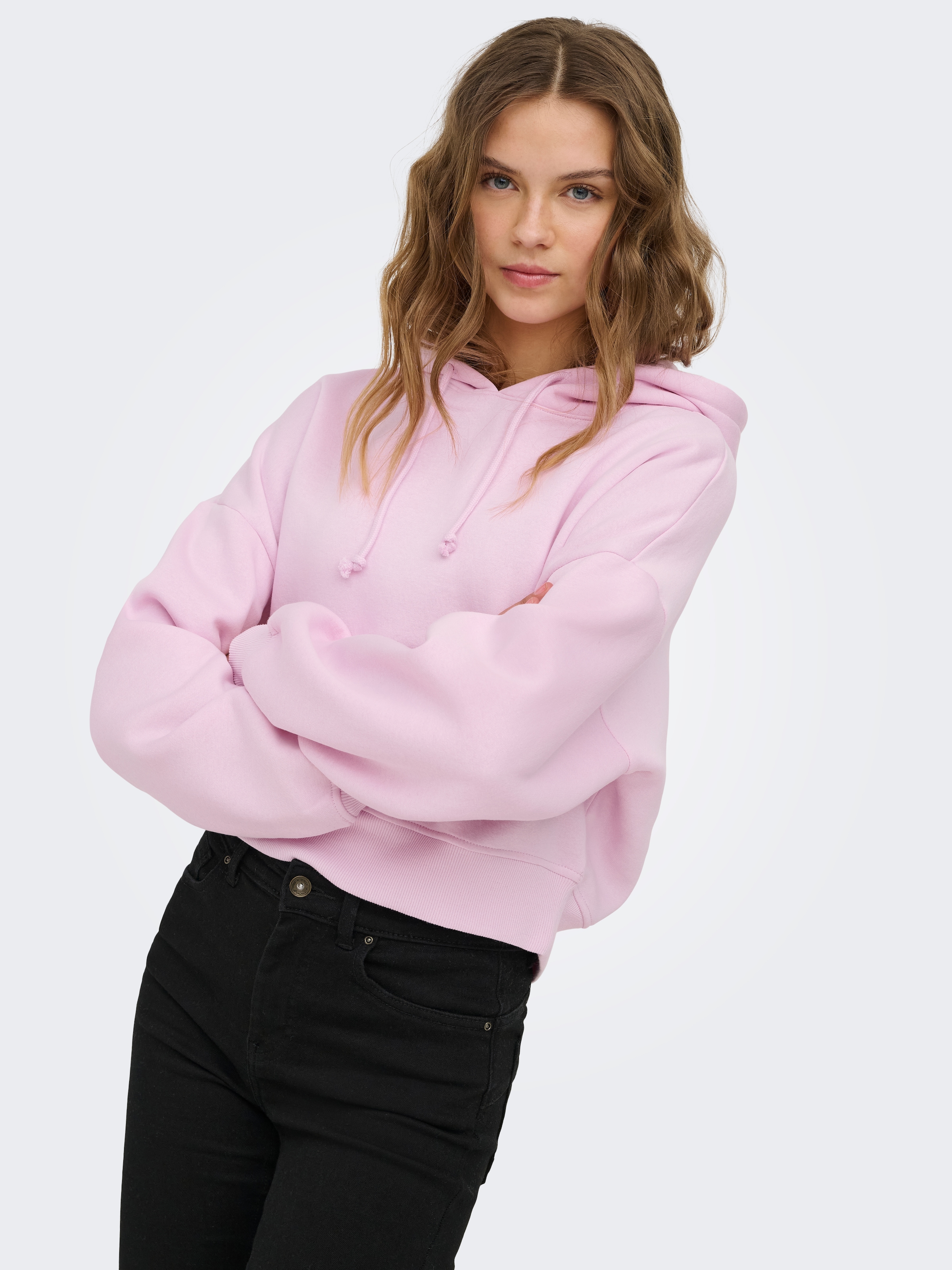 ONLY Kapuzensweatshirt »ONLSWEAT LIFE L/S HOODIE CROPPED SWT«, Baumwollmischung, loose fit
