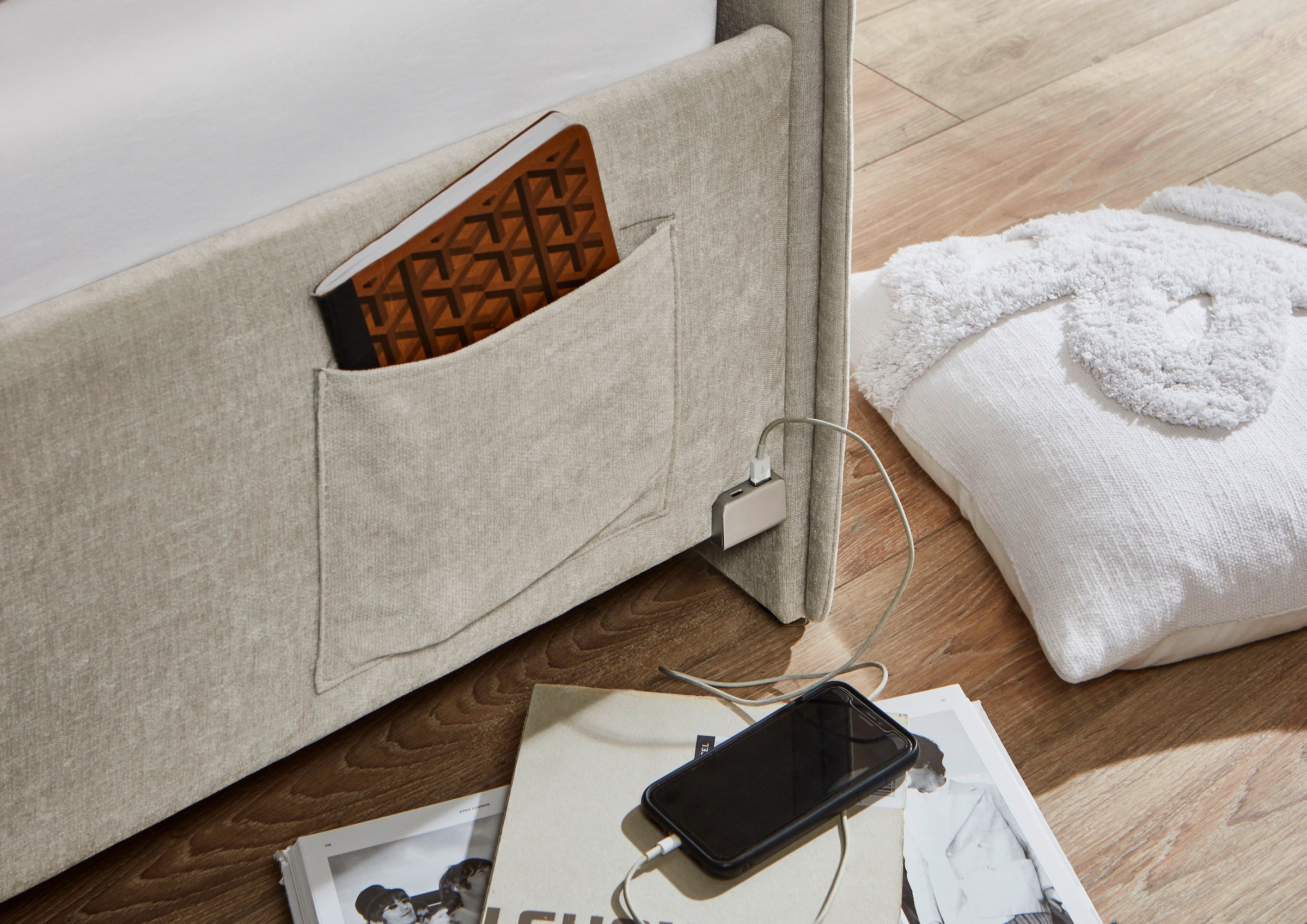 meise.möbel Kinderbett »FUN II« Polsterbett wahlweise mit Bettkasten, Jugendbett inkl. USB-Anschluss