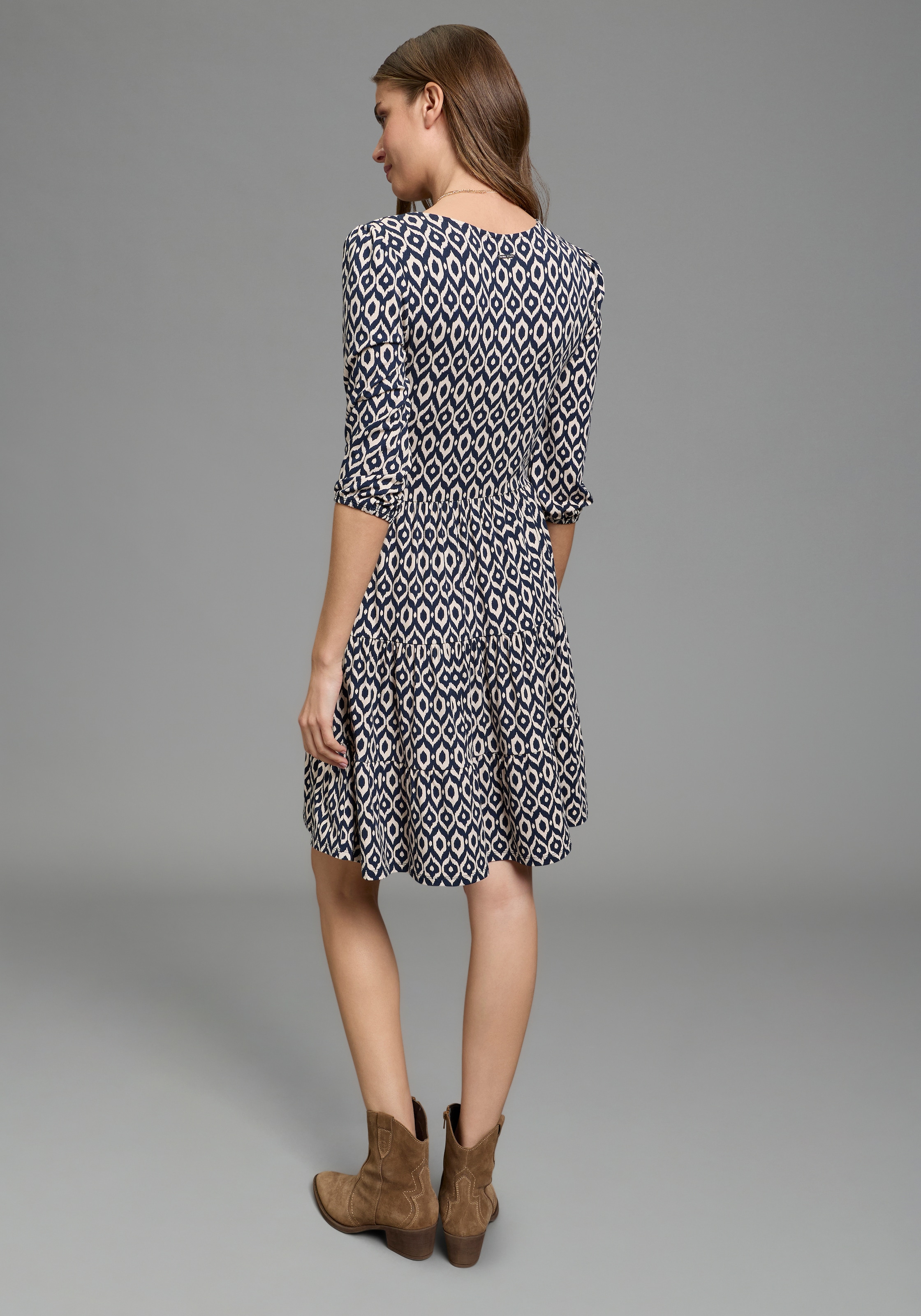 Laura Scott Jerseykleid femininer Stil, taillierte Passform, mit Volant am Kleidersaum