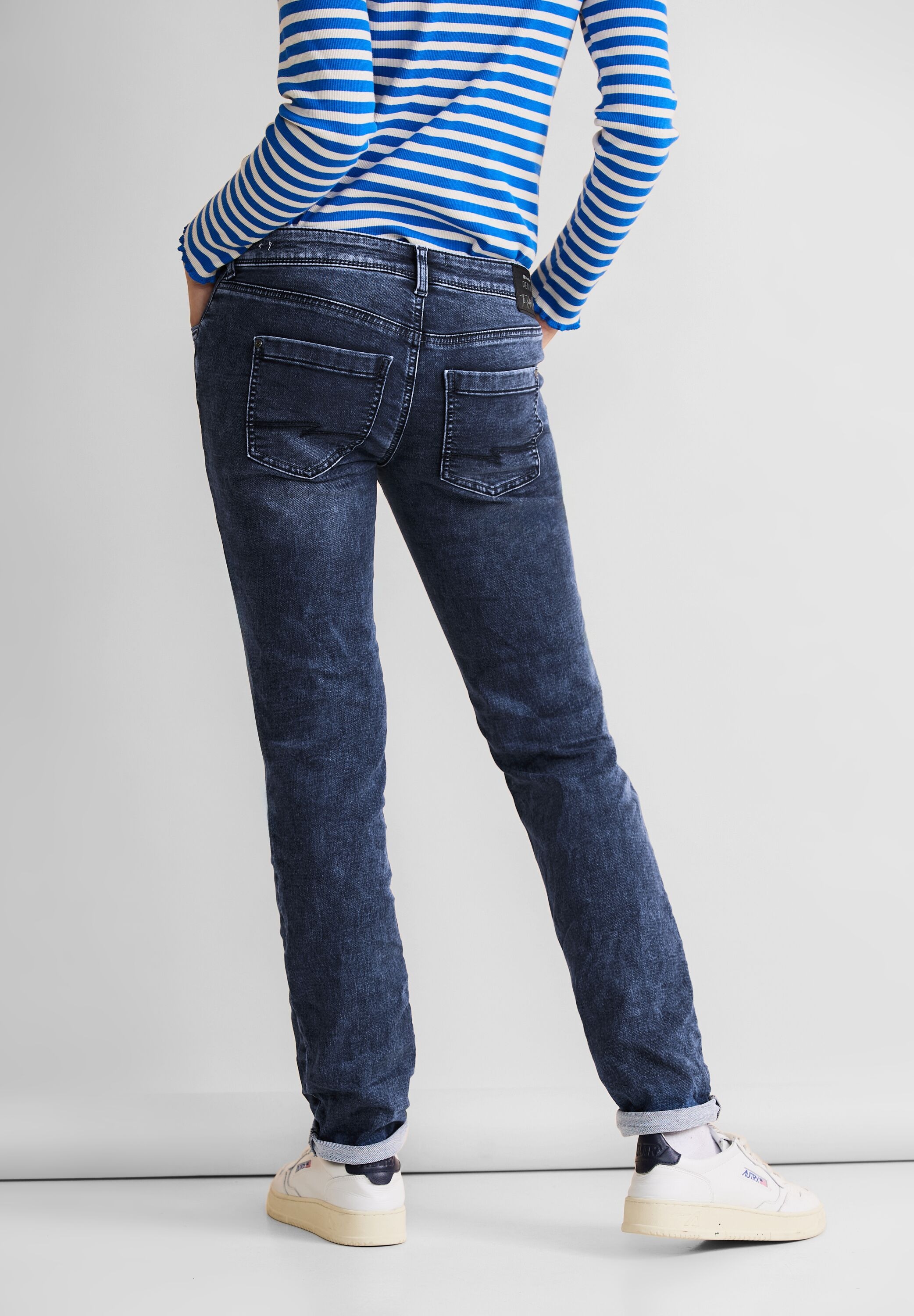STREET ONE 5-Pocket-Jeans, mit Ziernähten