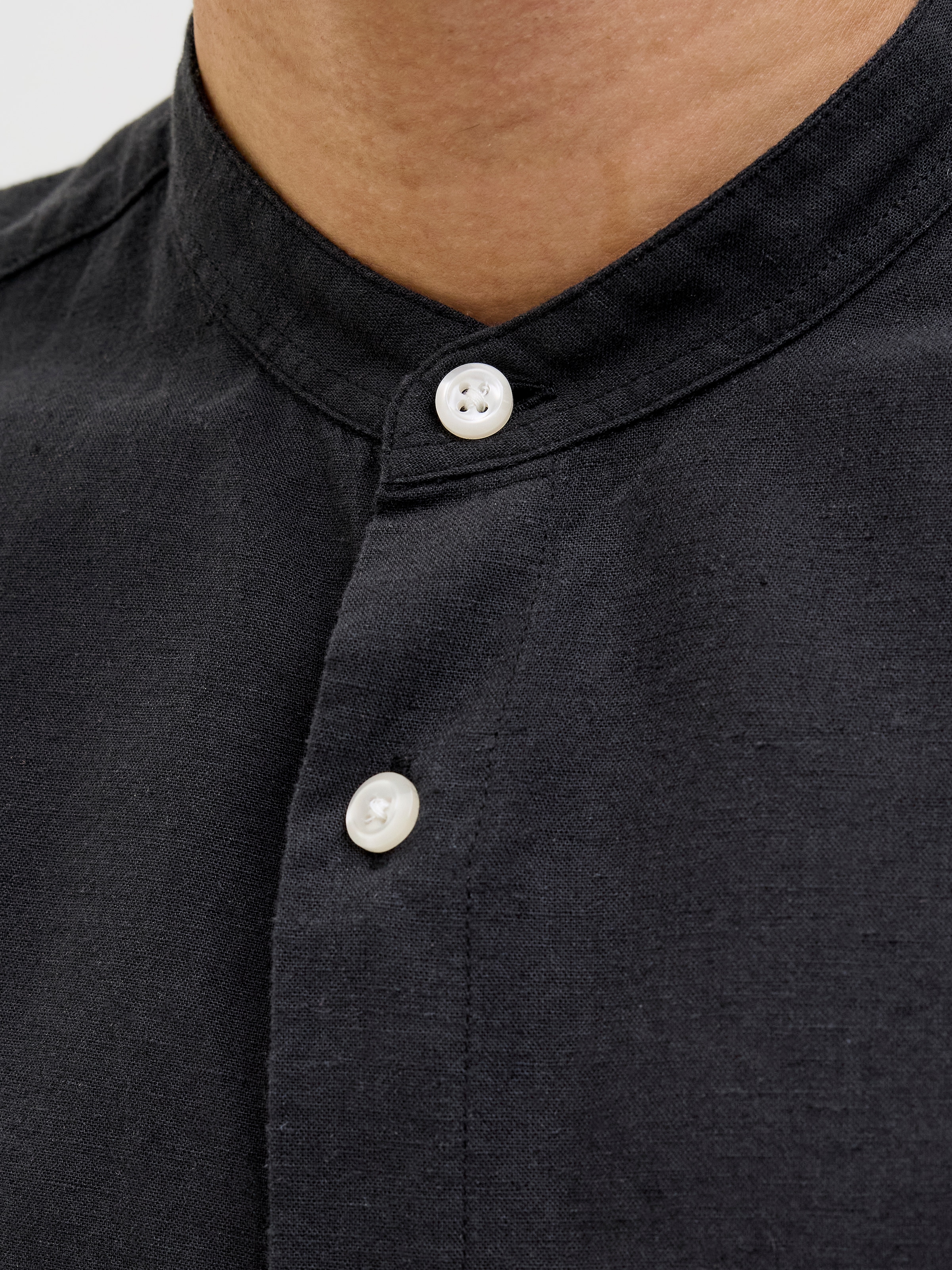 Jack & Jones Langarmhemd »JJEBREEZE BAND SHIRT LS SN«, mit Bandkragen