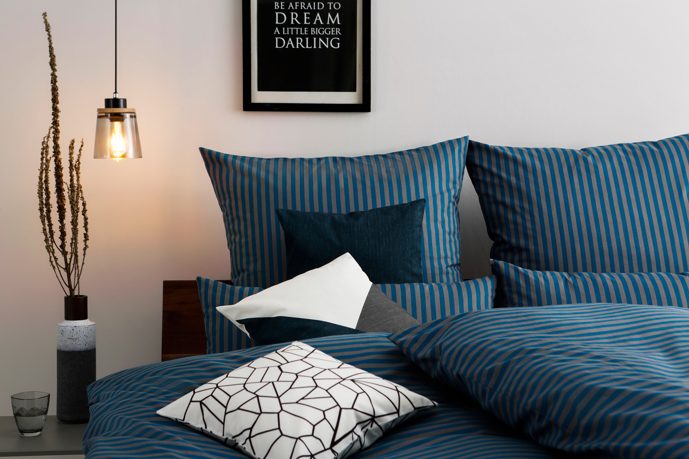 oder Bettwäsche Banani Streifen-Design Bruno mit Baumwolle, im »Jassen cm«, 155x220 (2 in Gr. OTTO-Shop Bettwäsche Bettwäsche aus 135x200 moderne tlg.),