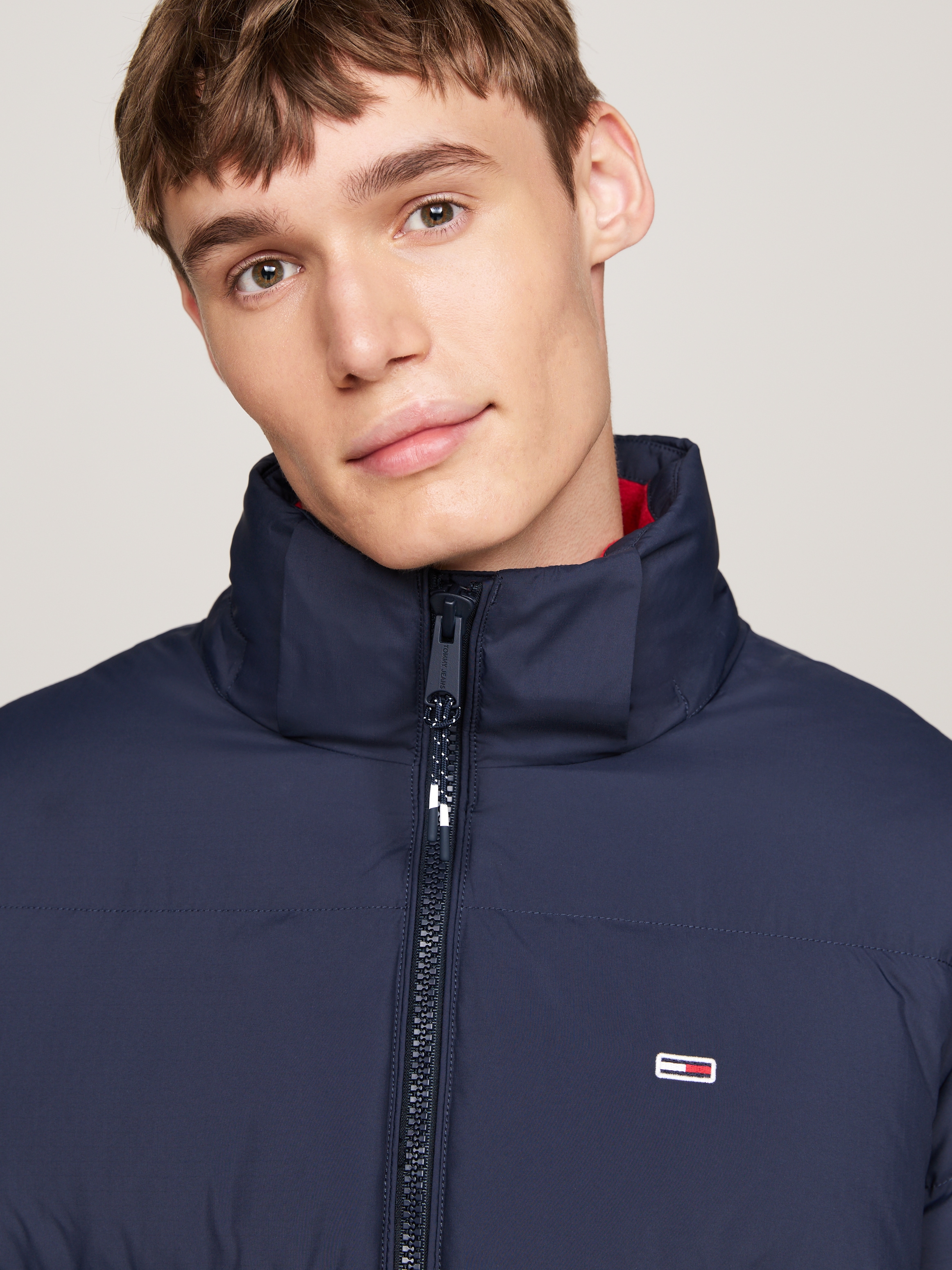 Tommy Jeans Steppjacke »TJM ESSENTIAL DOWN PARKA« mit Kapuze Daunenjacke, Übergangsjacke mit Kapuze