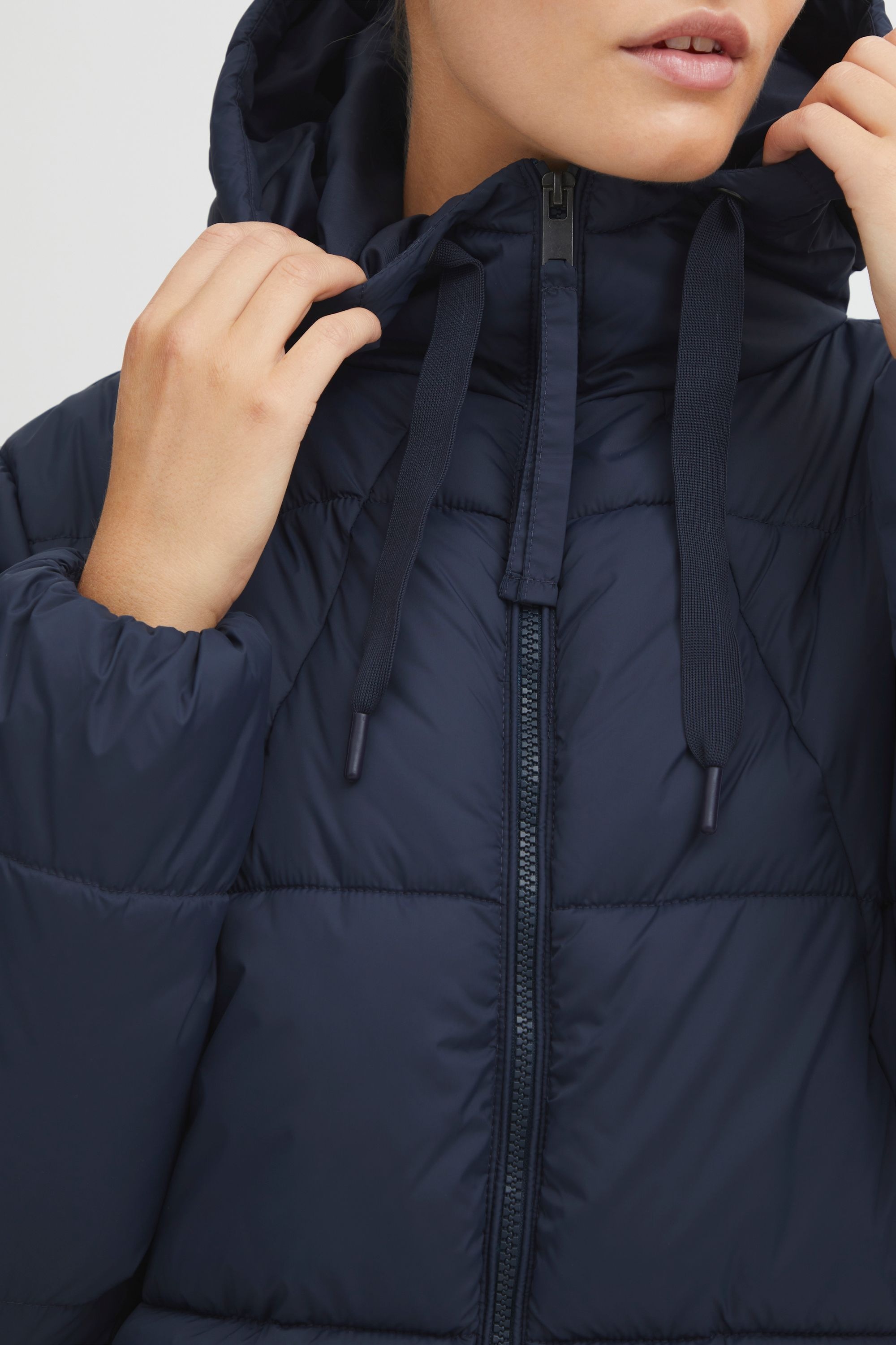 OXMO Steppjacke »Steppjacke OXBodil«, mit Kapuze