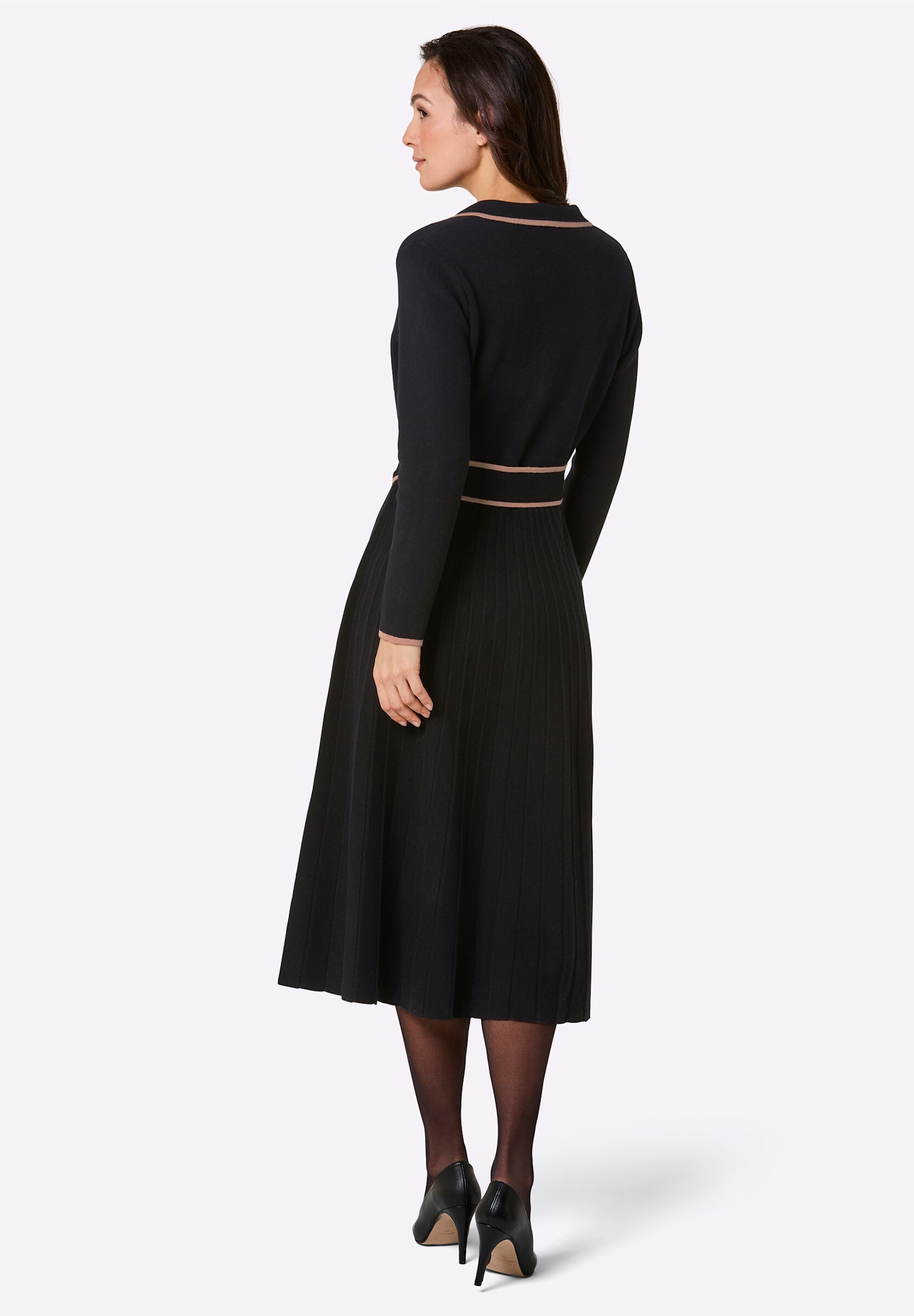 creation L Strickkleid »Woll-Strickkleid Strickkleid inklusive Bindegürtel« Ohne Taschen