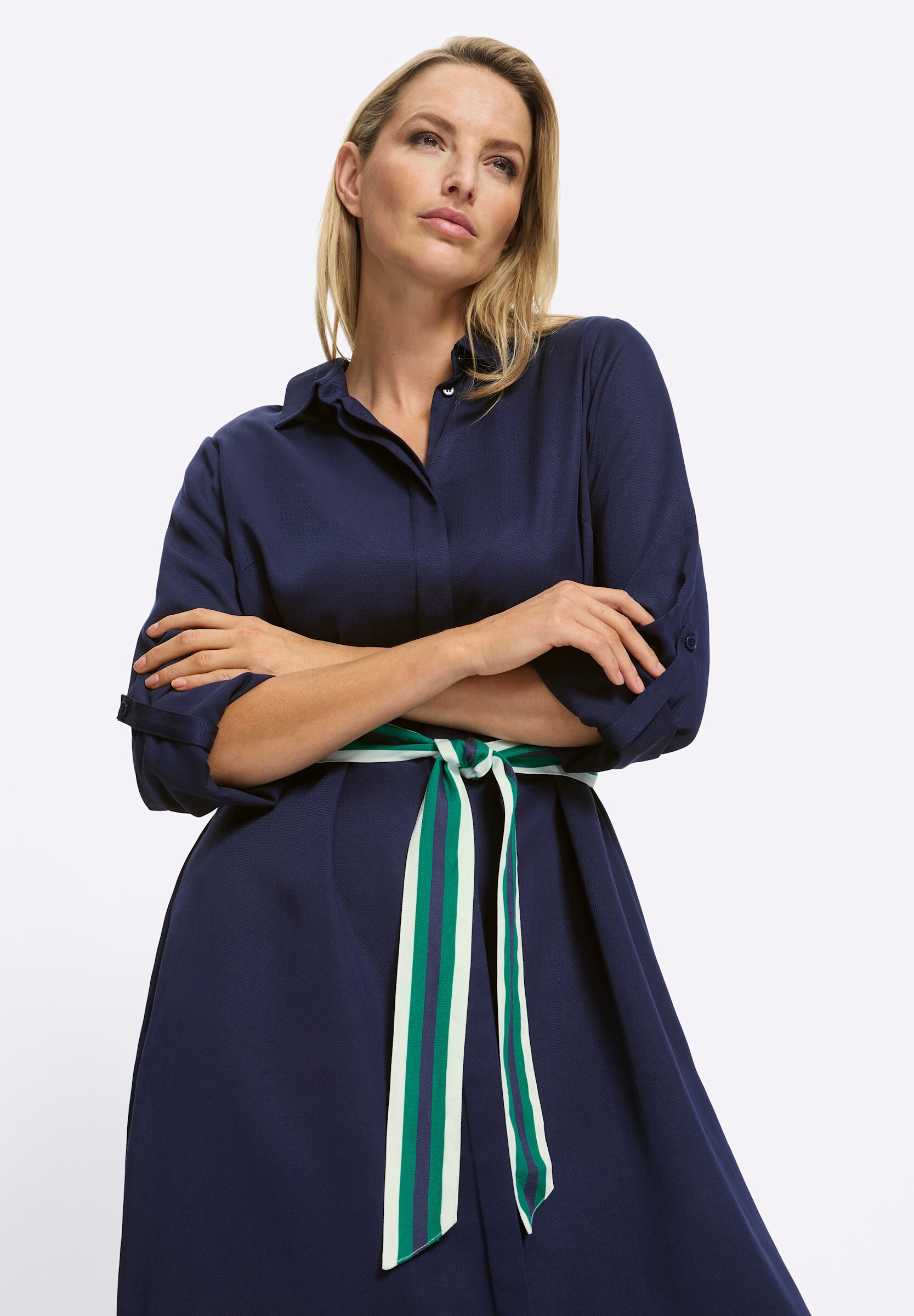 heine Hemdblusenkleid »Lyocell-Kleid Hemdblusenkleid inklusive Bindegürtel« Ohne Taschen