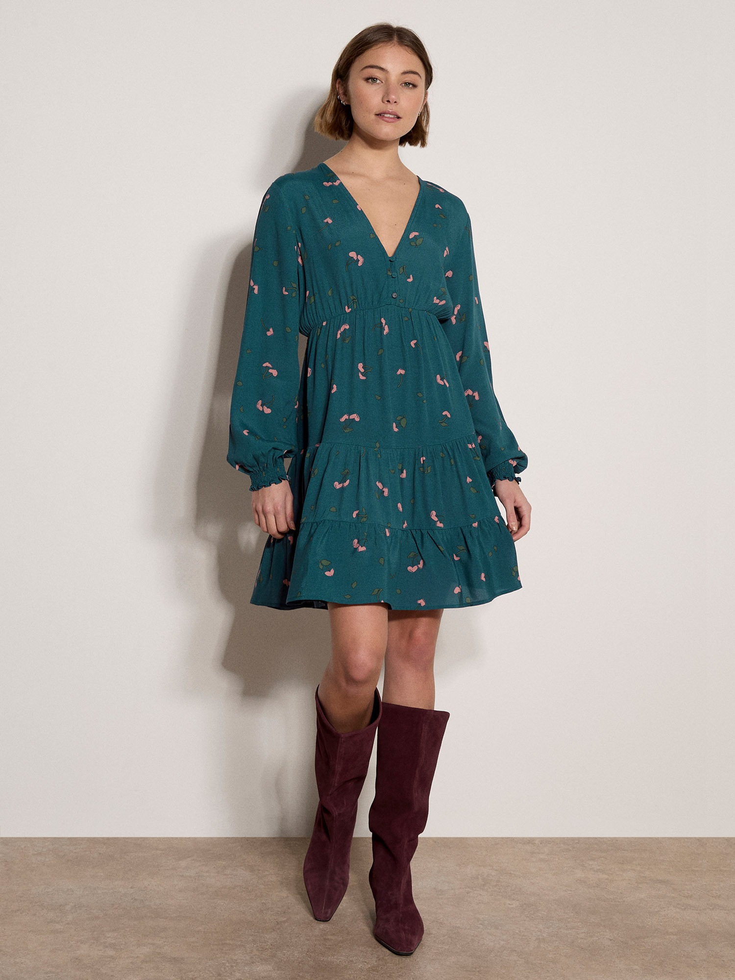 Apricot Minikleid »Kurzes Crêpekleid« mit Kirschprint