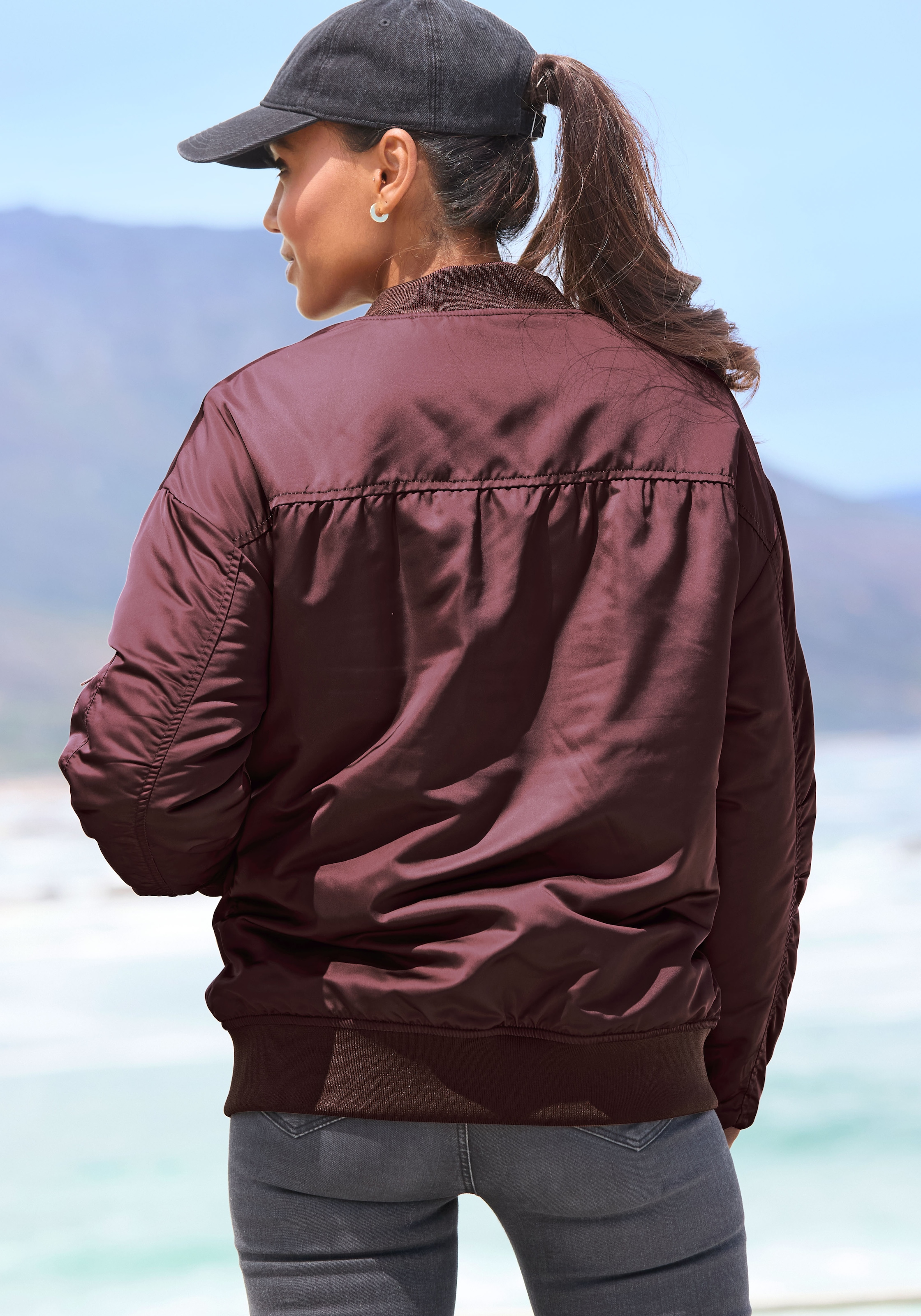 Buffalo Wendejacke, mit Uni/Leoprint, Bomberjacke, modisch