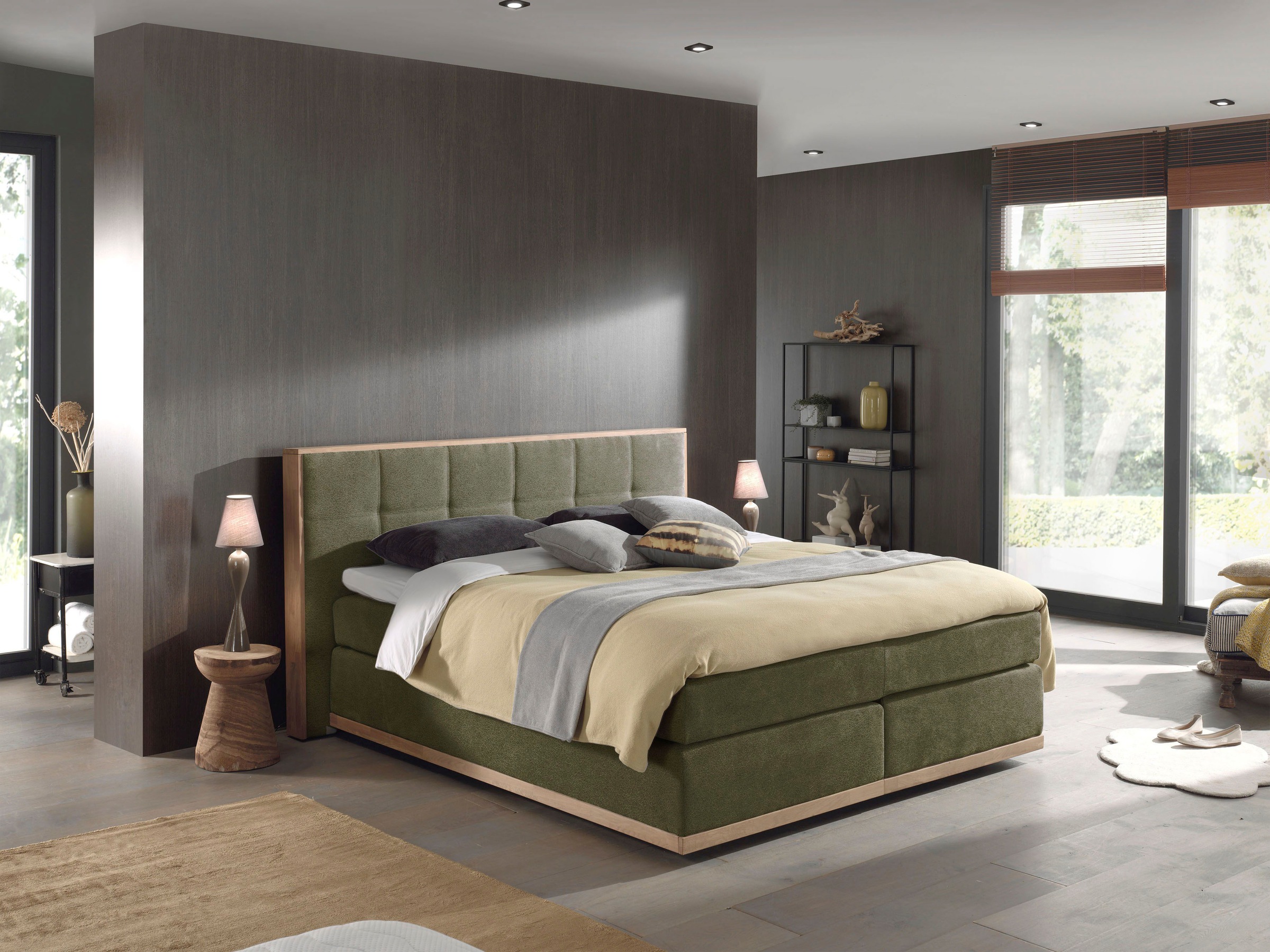 Places of Style Boxspringbett »Vinton«, (5 St.), aus massiver Eiche, verschiedene Härtegrade (auch H4)
