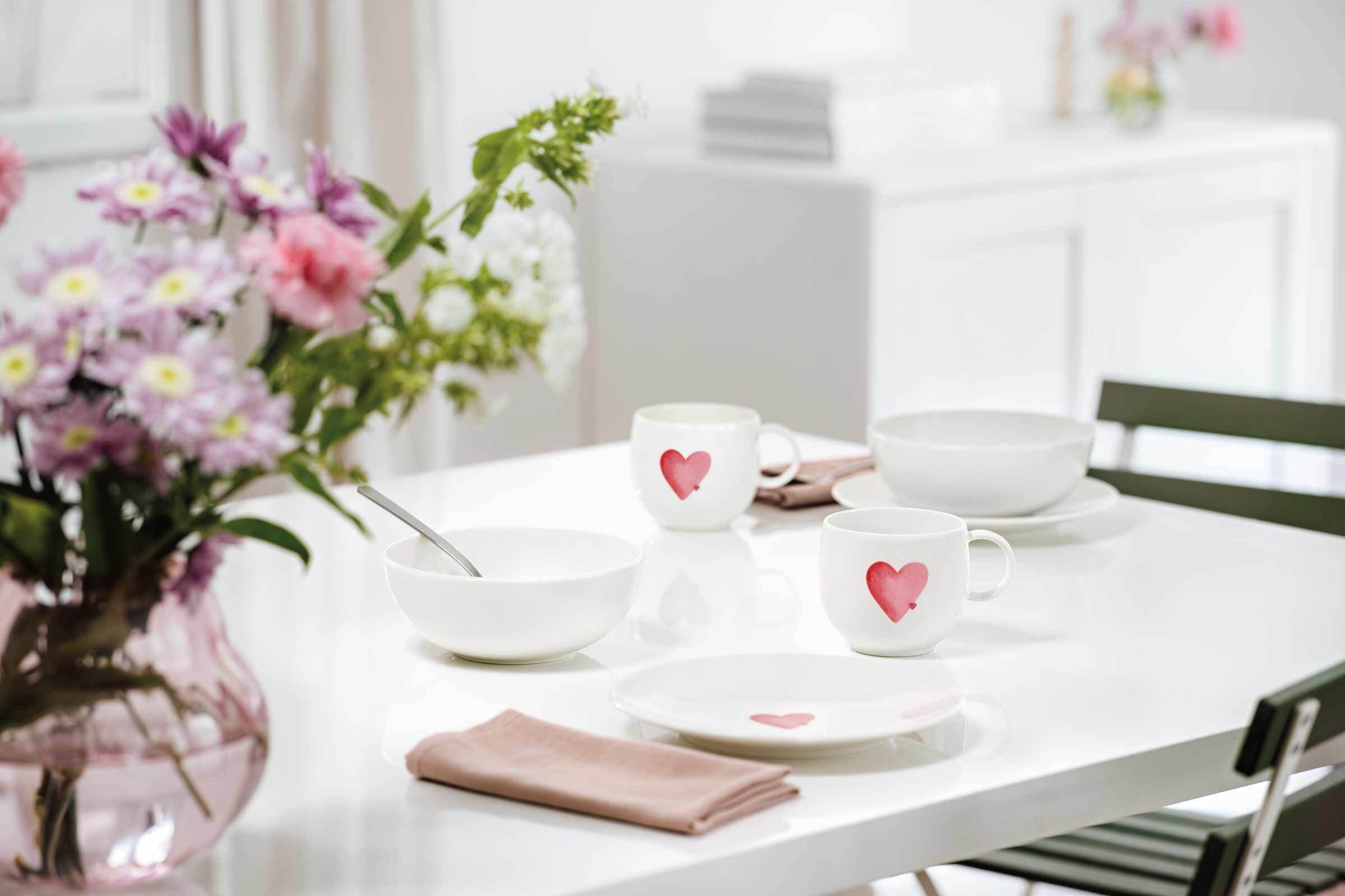 Villeroy & Boch Frühstücksteller »Frühstücksteller Sending Love With Love ø 21,2 cm 6er Set weiß-rot«