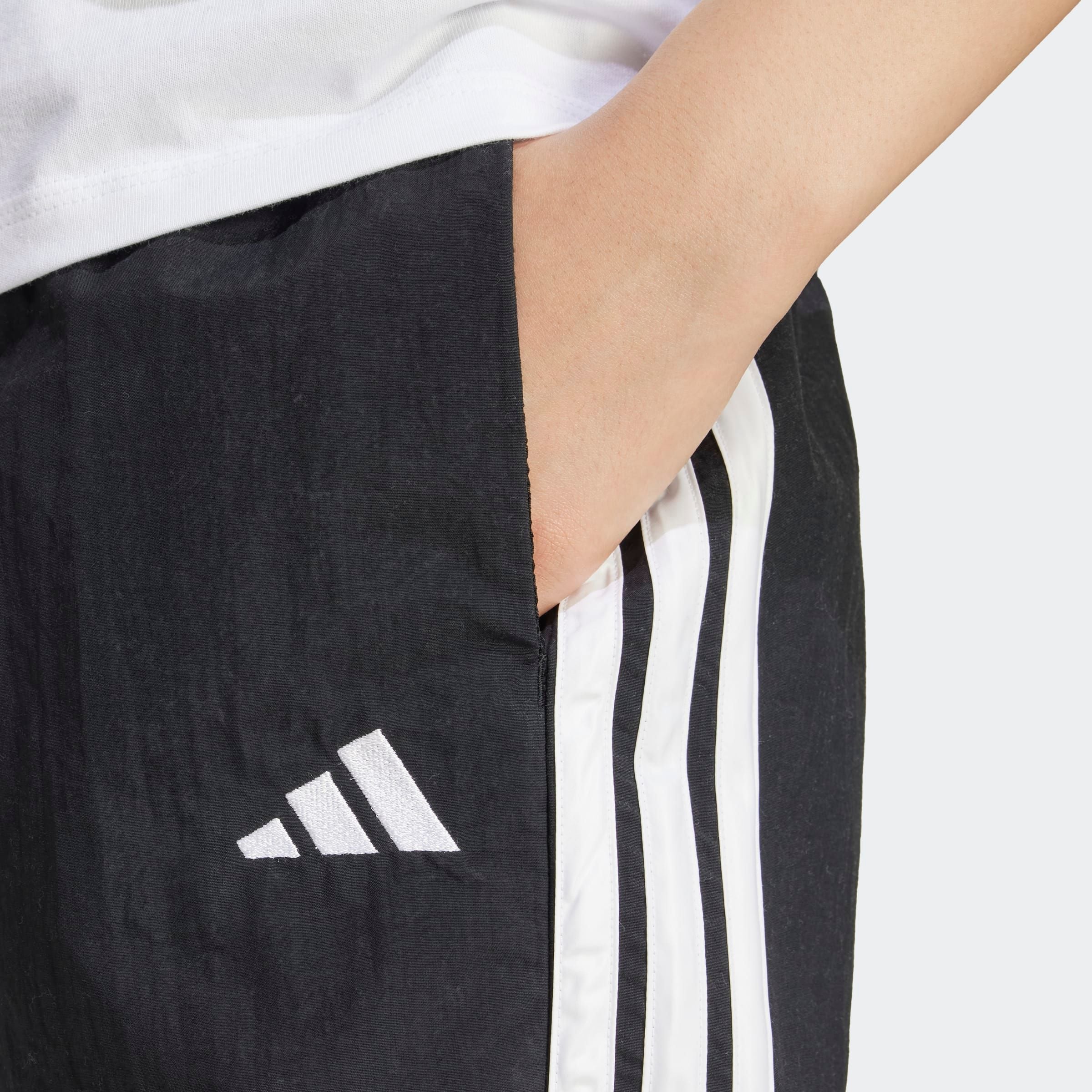 adidas Sportswear Shorts »W 3S WV SHO«, (1 tlg.)