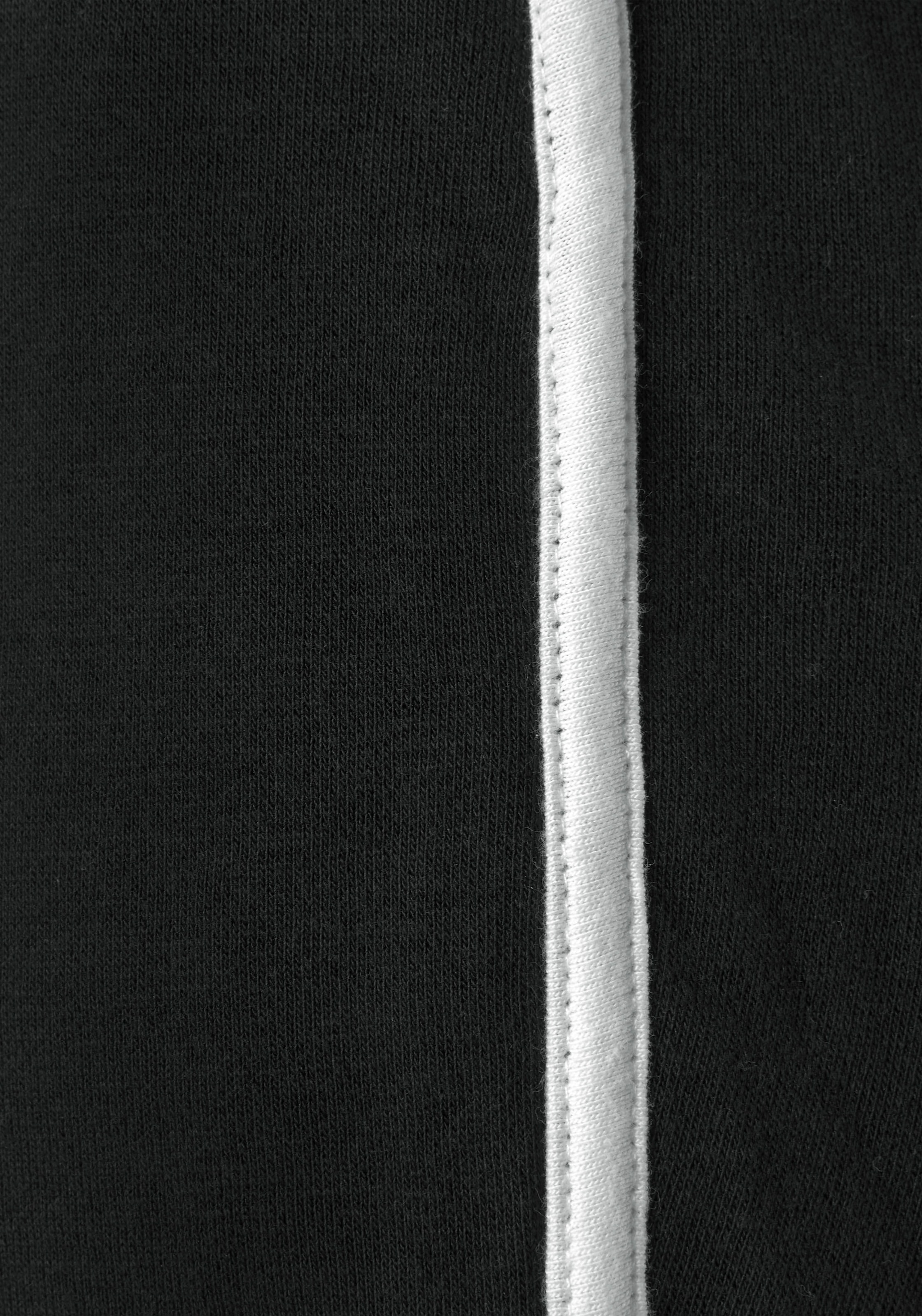 LASCANA Relaxshorts, mit Kontrastpaspeln, Loungeanzug