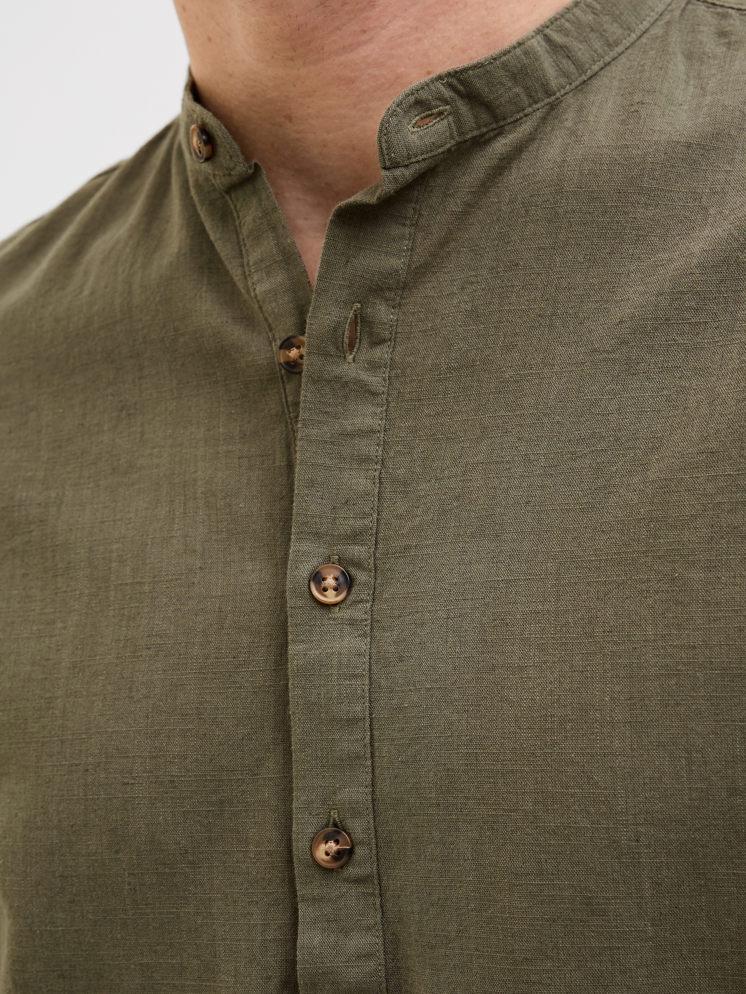 Jack & Jones Langarmhemd »JJESUMMER HALF PLACKET SHIRT LS SN«, mit Bandkragen