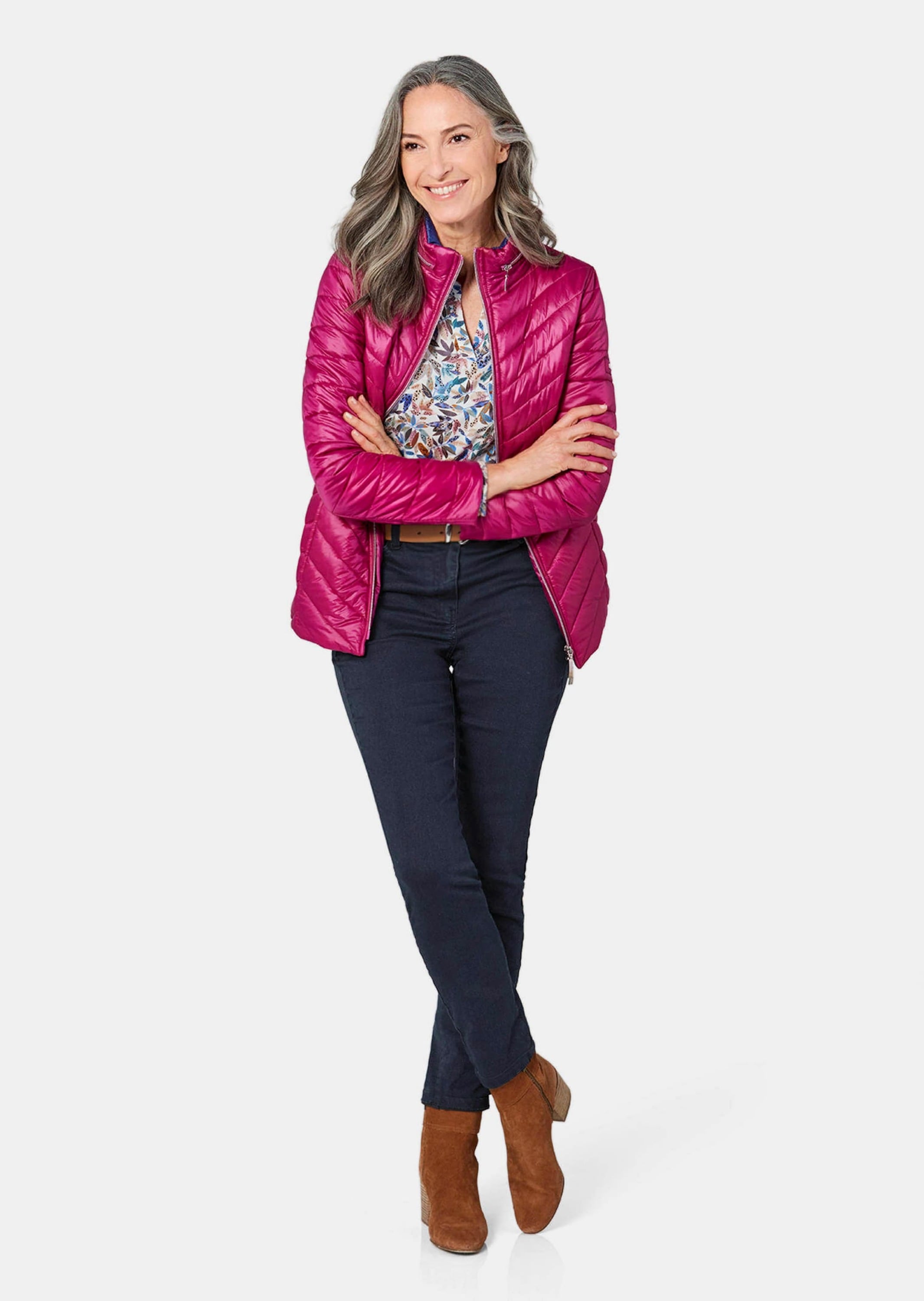 GOLDNER Steppjacke »Kurzgröße Leichte Steppjacke in knitterarmer Ware« Leichte Wattierung mit Diagonalstepp