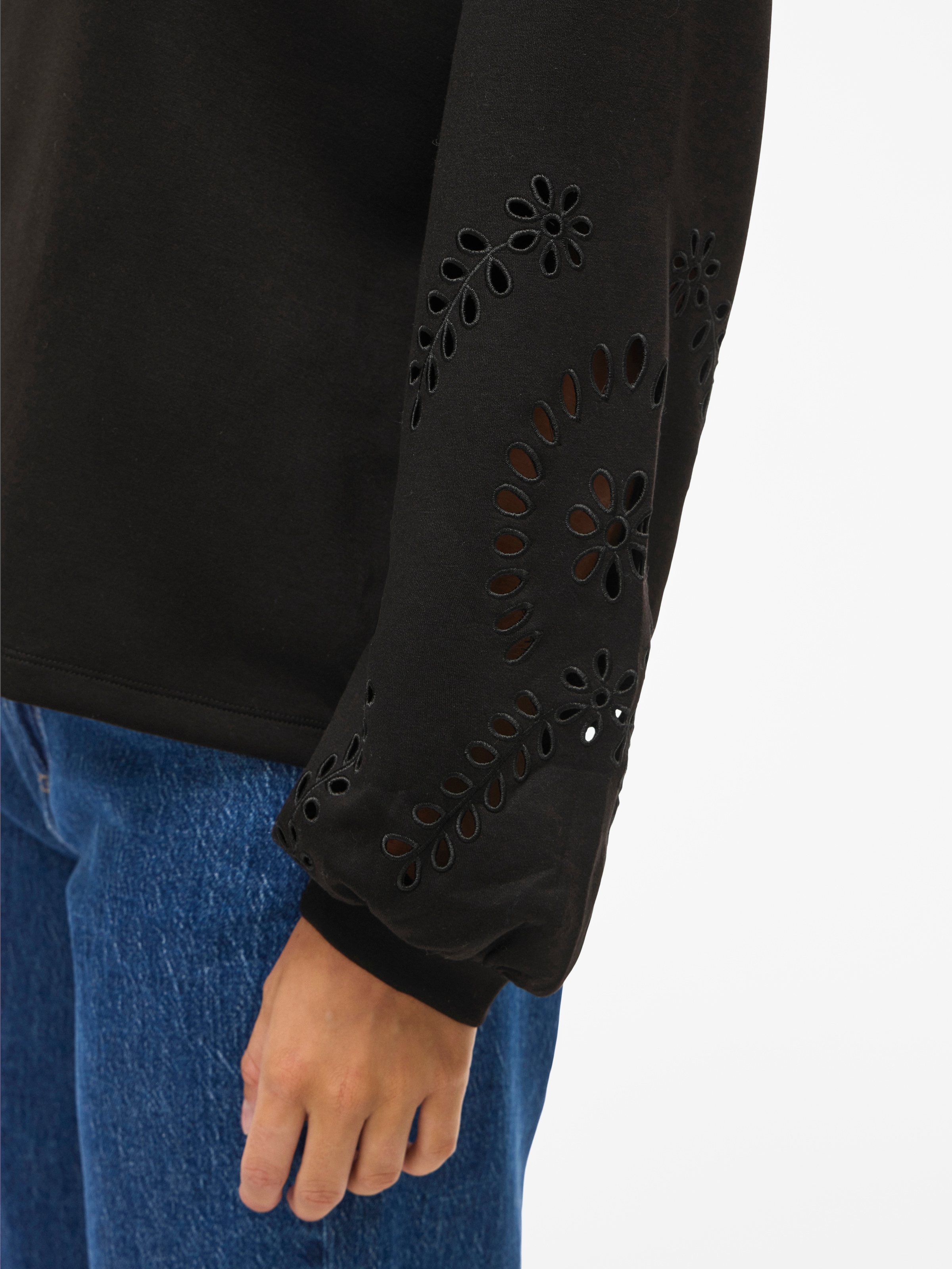 Vila Sweatshirt »VISANDY L/S DETAIL SWEAT TOP - NOOS«, Viskosemischung, regular fit

