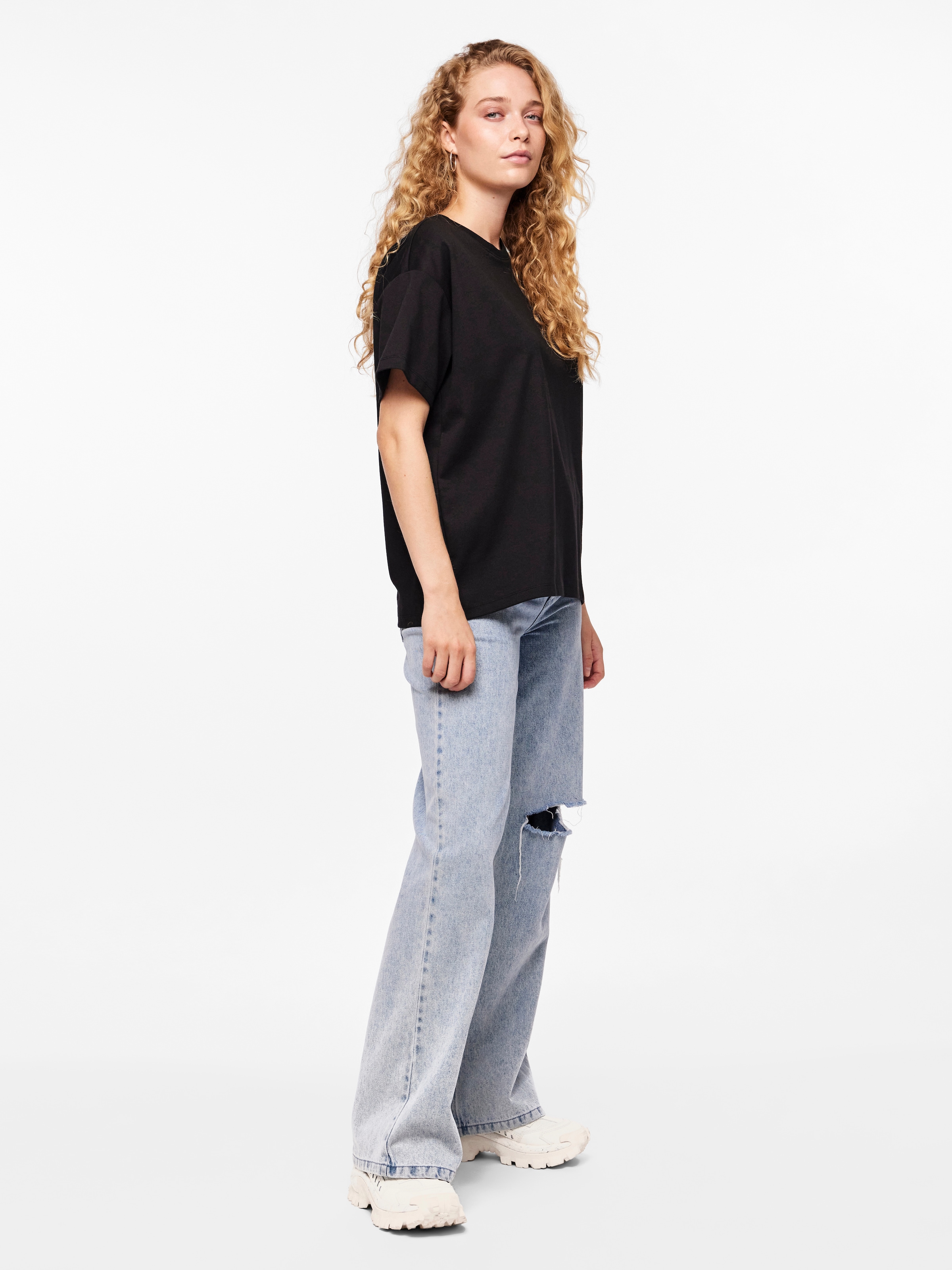 pieces Kurzarmshirt »PCSKYLAR SS OVERSIZED TEE NOOS«