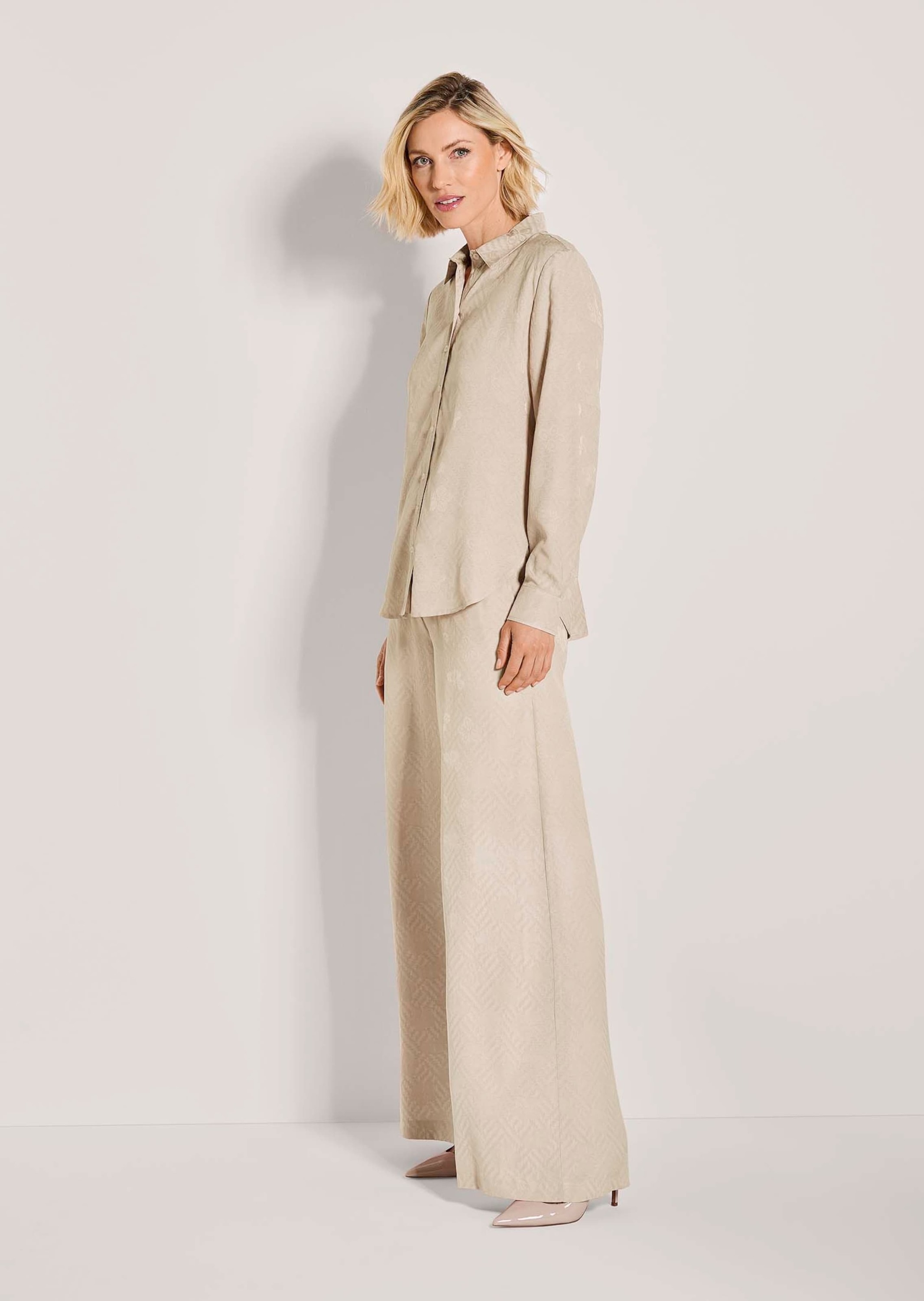 MADELEINE Hemdbluse »Hemdbluse Jacquardbluse mit zartem Muster« Jaquardmuster