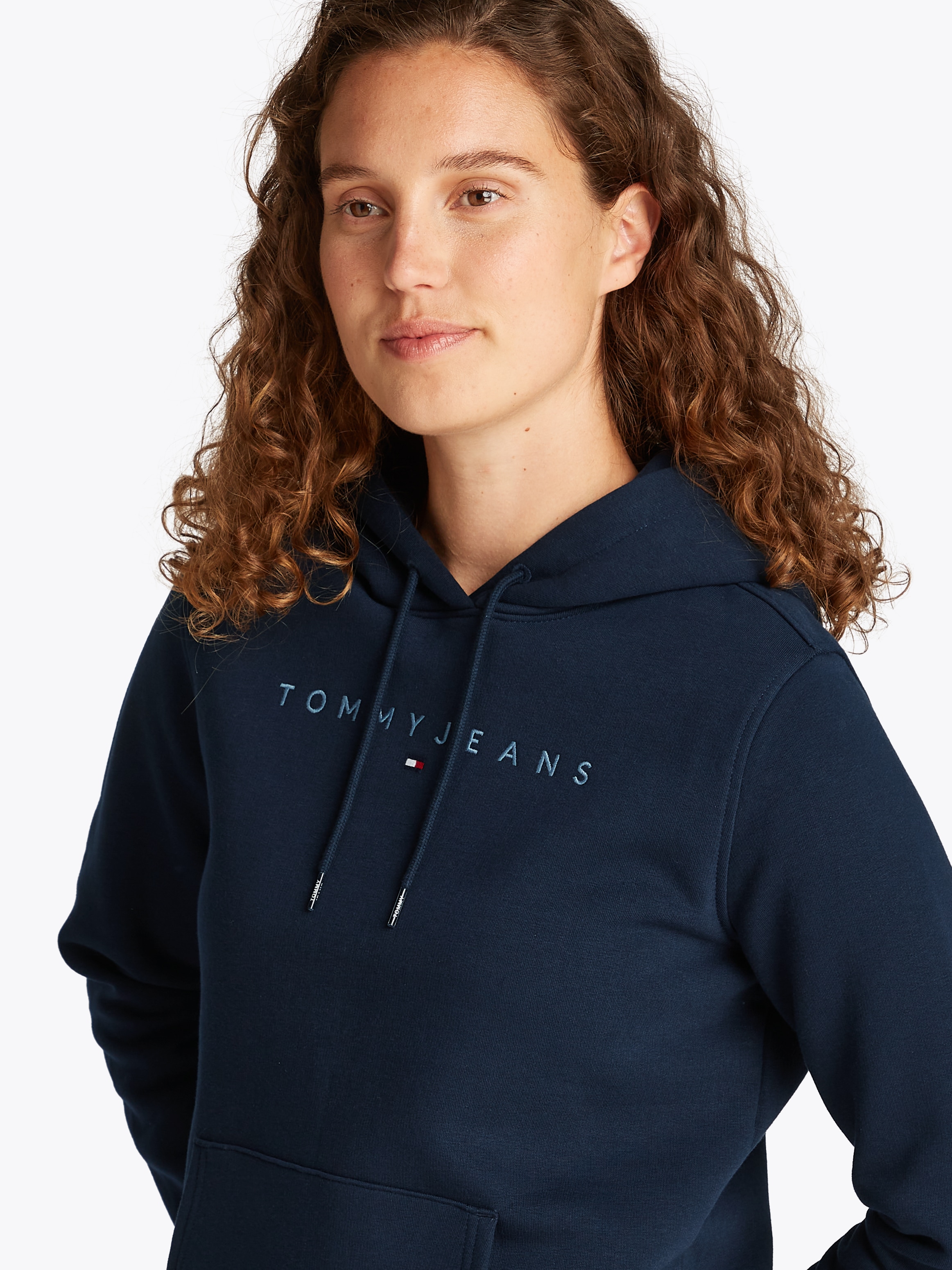 Tommy Jeans Curve Kapuzensweatshirt »TJW REG TONAL LINEAR HOODIE EXT«, in Großen Größen, Kapuze, Logostickerei