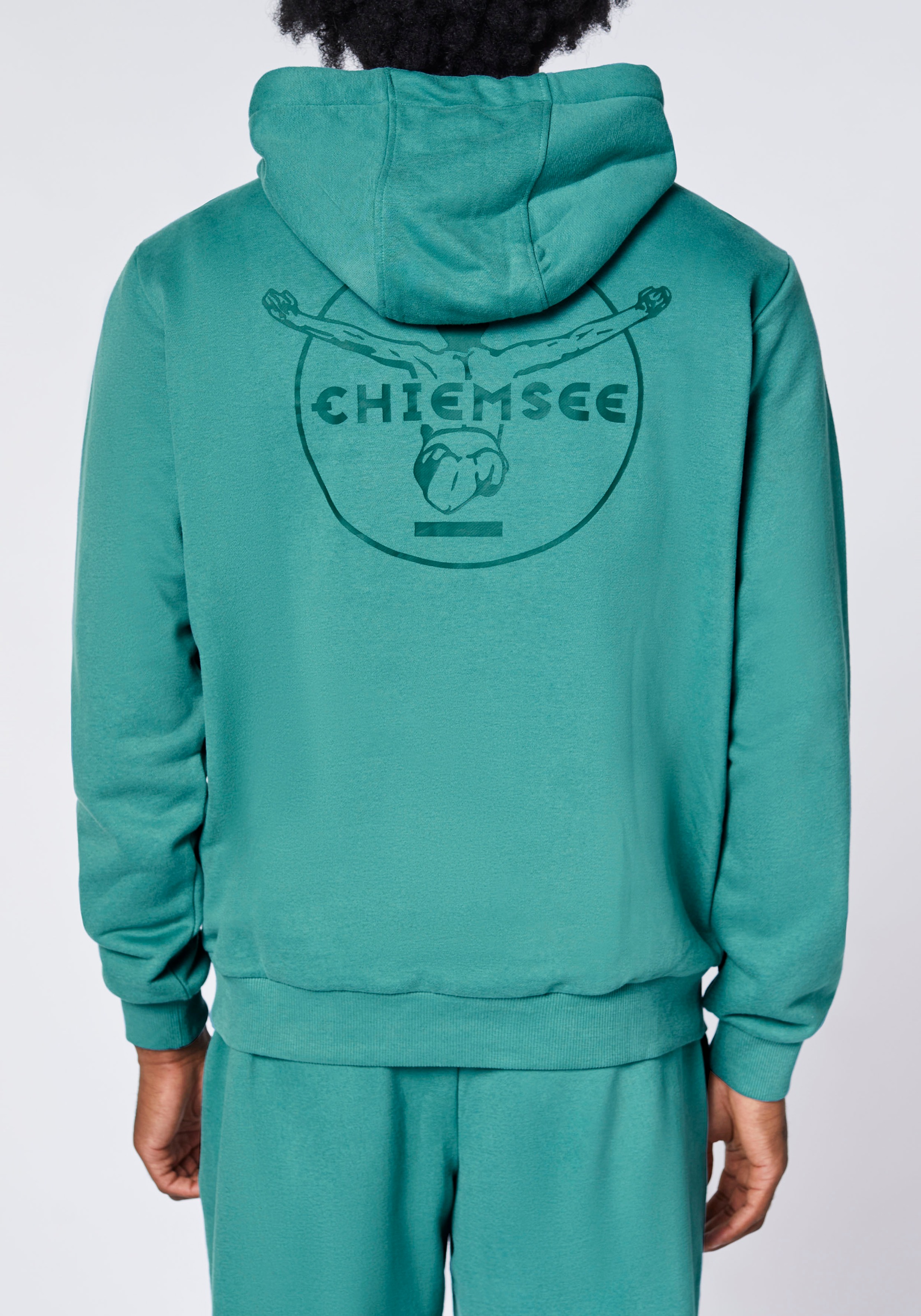 Chiemsee Kapuzensweatshirt , - mit gro&szlig;em R&uuml;ckenprint<br/>
