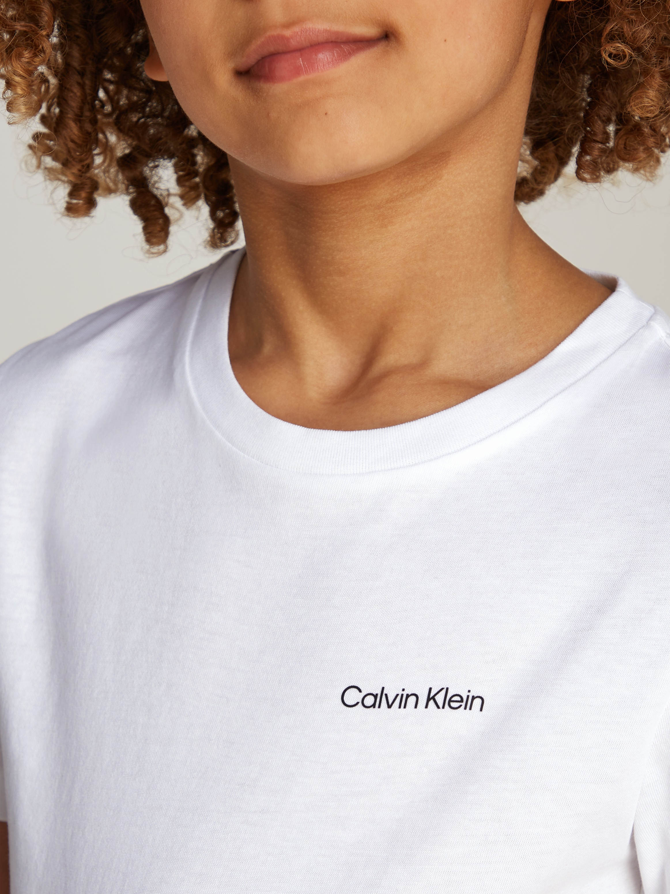 Calvin Klein Jeans T-Shirt »Chest Inst.Logo Ss T-Shirt«, für Kinder bis 16 Jahre und mit Logoschriftzug
